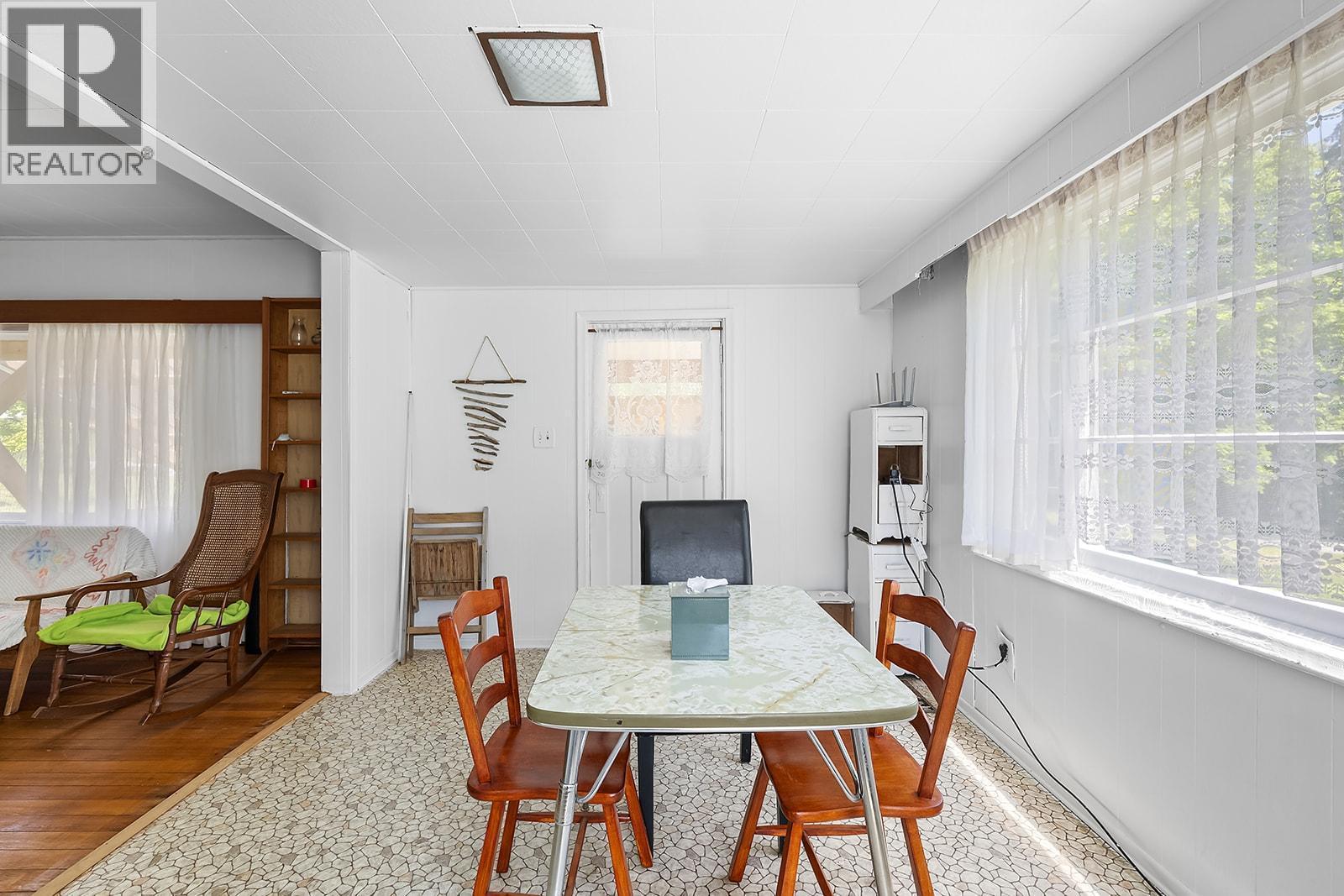 15781 Peters Road, Crawford Bay, British Columbia  V0B 1E0 - Photo 43 - 10372482