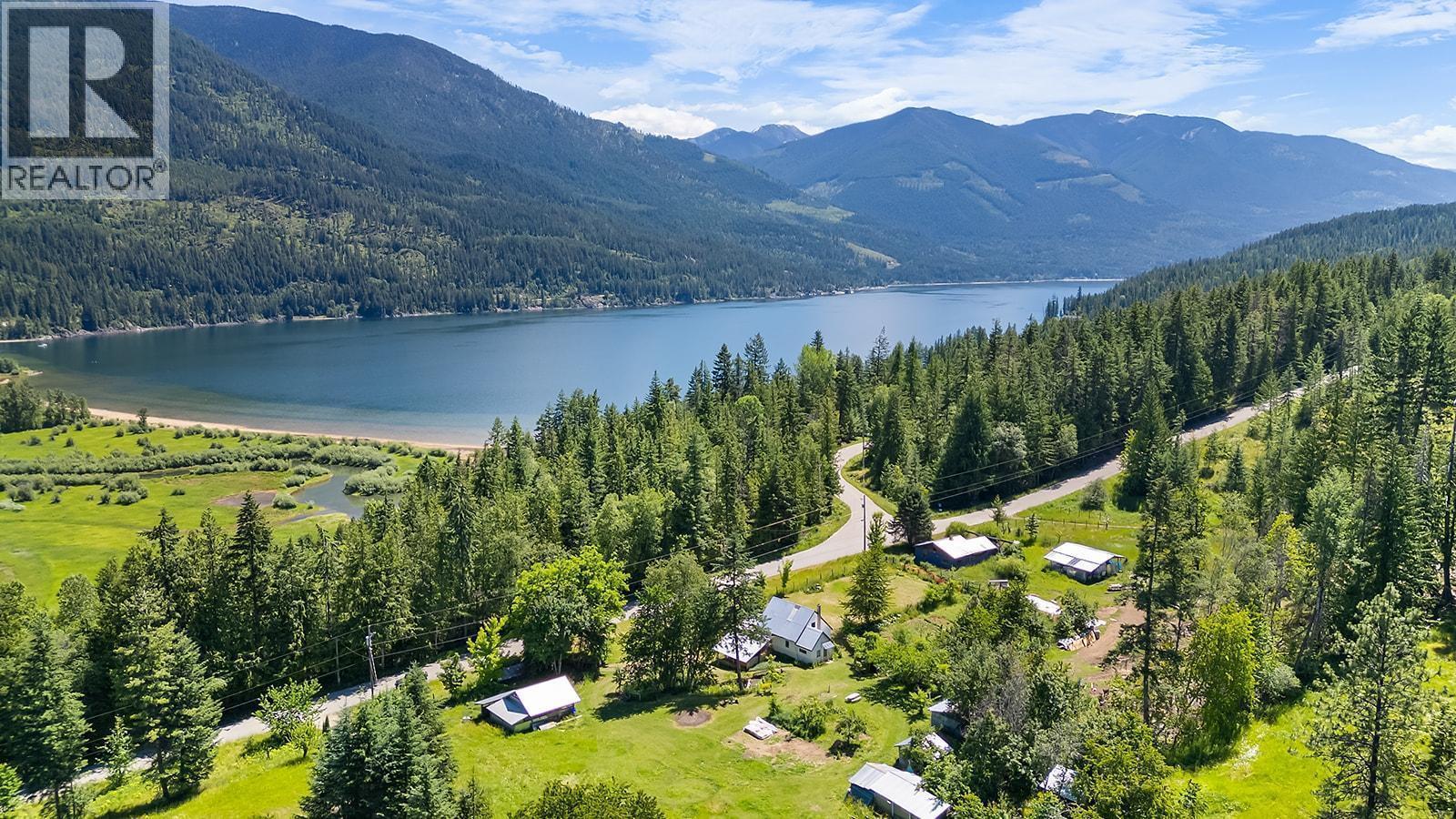 15781 Peters Road, Crawford Bay, British Columbia  V0B 1E0 - Photo 53 - 10372482