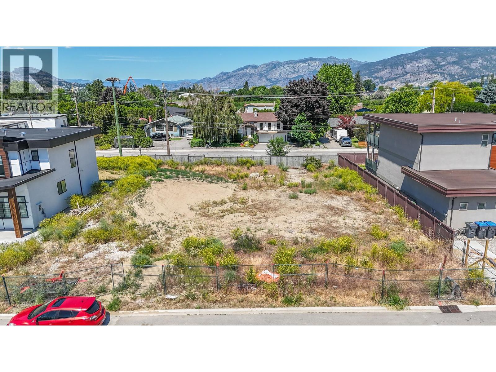 1712 Treffry Place, Summerland, British Columbia  V0H 1Z9 - Photo 6 - 10373053