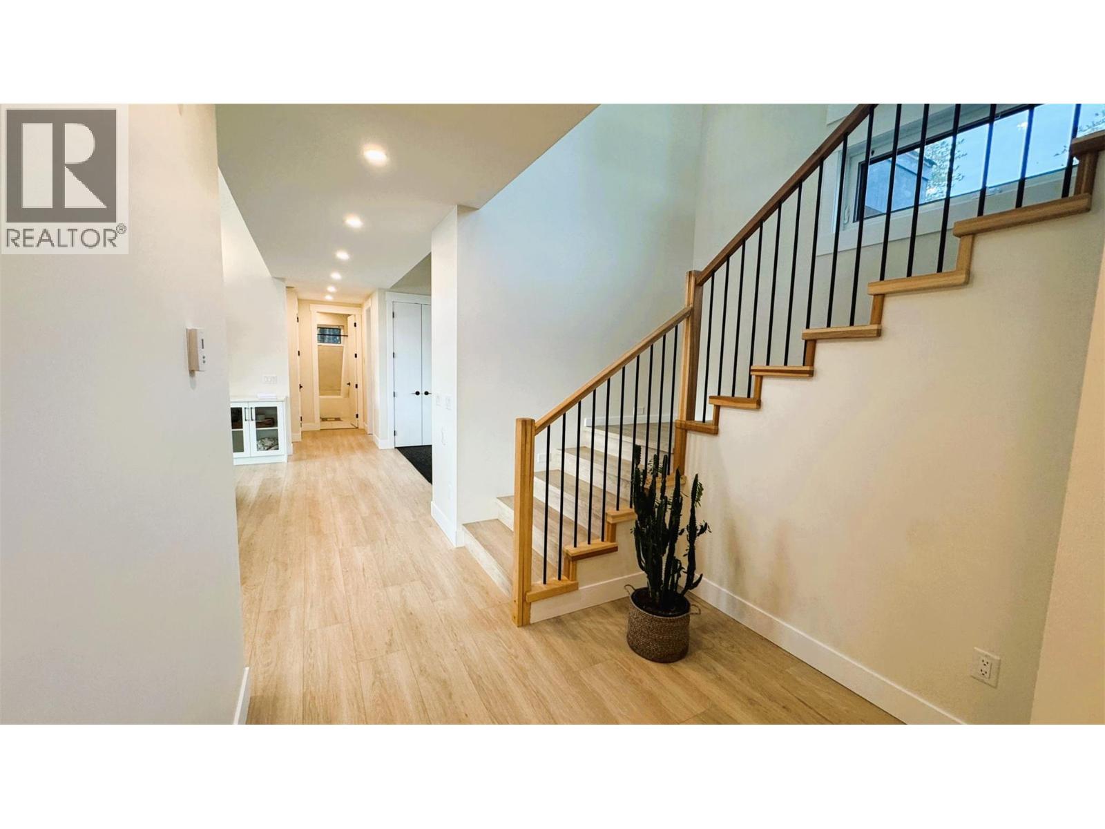 8077 Donaldson Drive, Grand Forks, British Columbia  V0H 1H0 - Photo 31 - 10373047