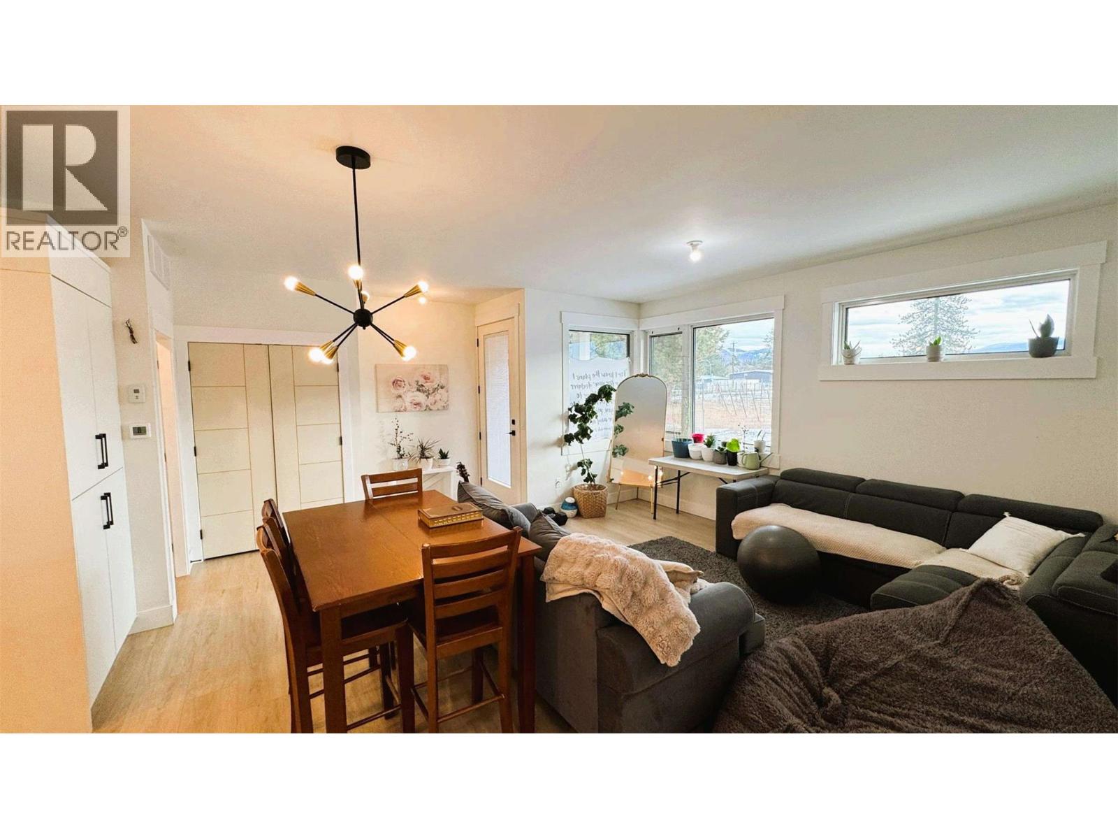 8077 Donaldson Drive, Grand Forks, British Columbia  V0H 1H0 - Photo 45 - 10373047
