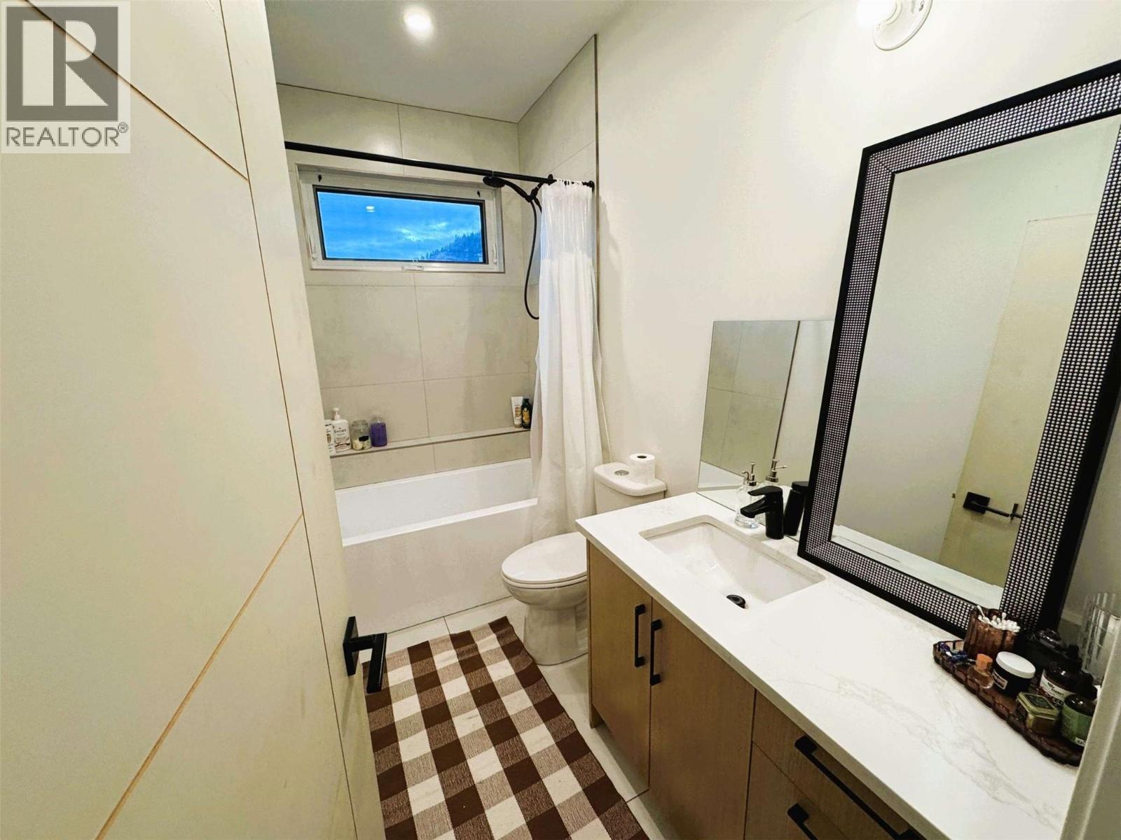 8077 Donaldson Drive, Grand Forks, British Columbia  V0H 1H0 - Photo 51 - 10373047
