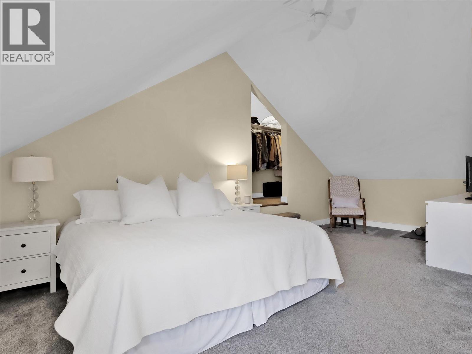 9801/9809 Gould Avenue, Summerland, British Columbia  V0H 1Z8 - Photo 14 - 10372916