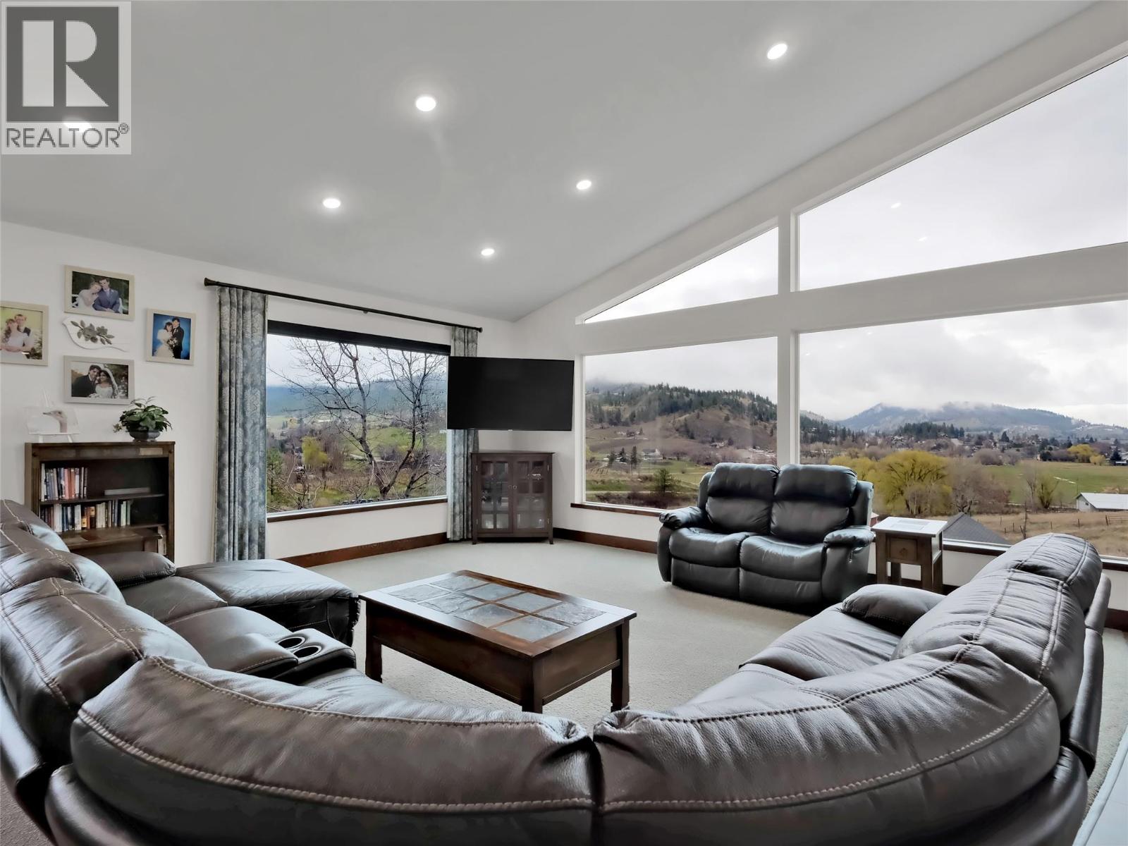 9801/9809 Gould Avenue, Summerland, British Columbia  V0H 1Z8 - Photo 36 - 10372916