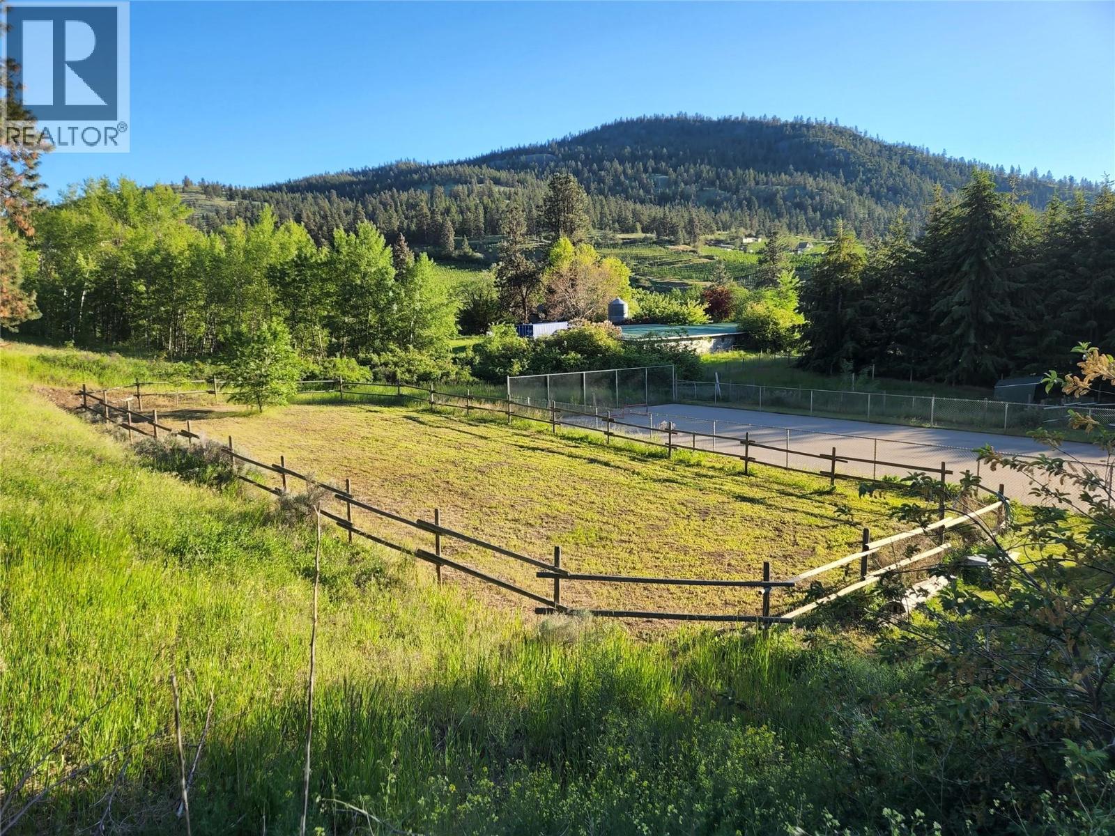 9801/9809 Gould Avenue, Summerland, British Columbia  V0H 1Z8 - Photo 59 - 10372916