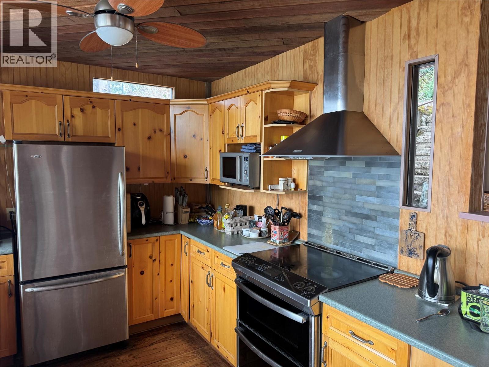 125 Brown Road, Christina Lake, British Columbia  V0H 1E1 - Photo 5 - 10372770