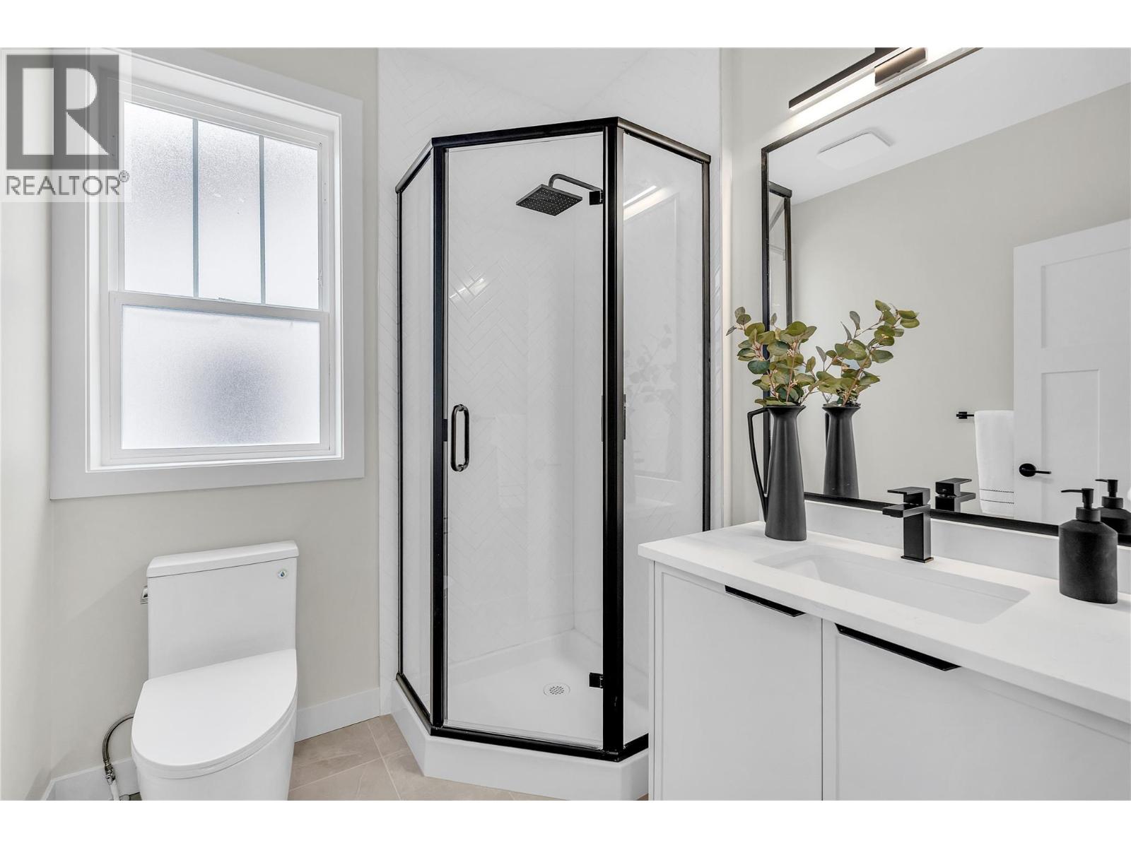 784 Argyle Street Unit# 105, Penticton, British Columbia  V2A 0J6 - Photo 9 - 10372818