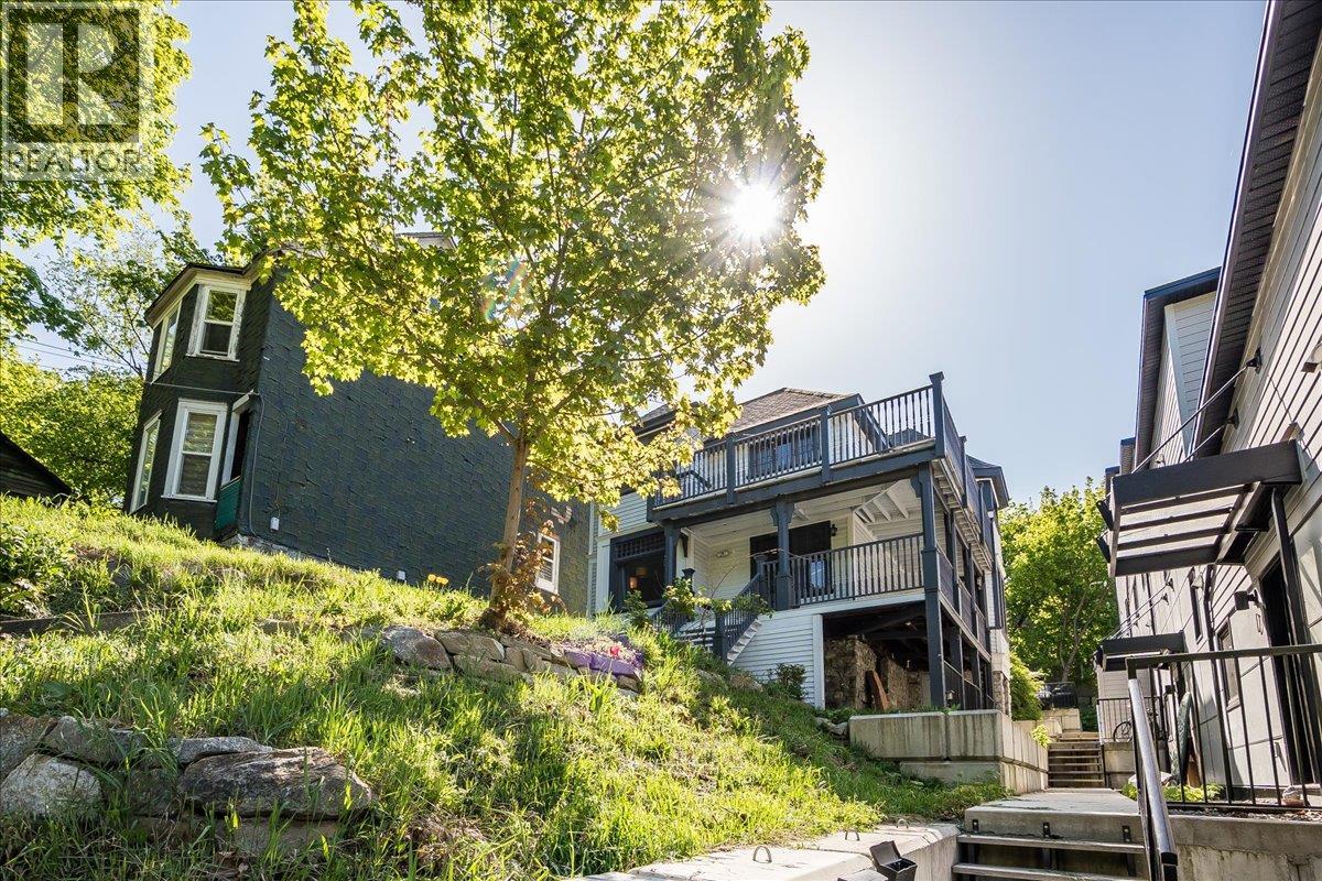 922 Front Street, Nelson, British Columbia  V1L 4C2 - Photo 78 - 10373046