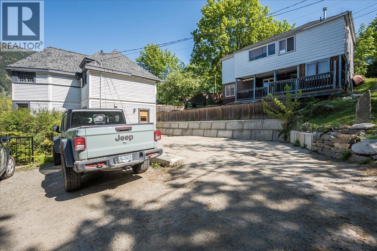 922 Front Street, Nelson, British Columbia  V1L 4C2 - Photo 92 - 10373046