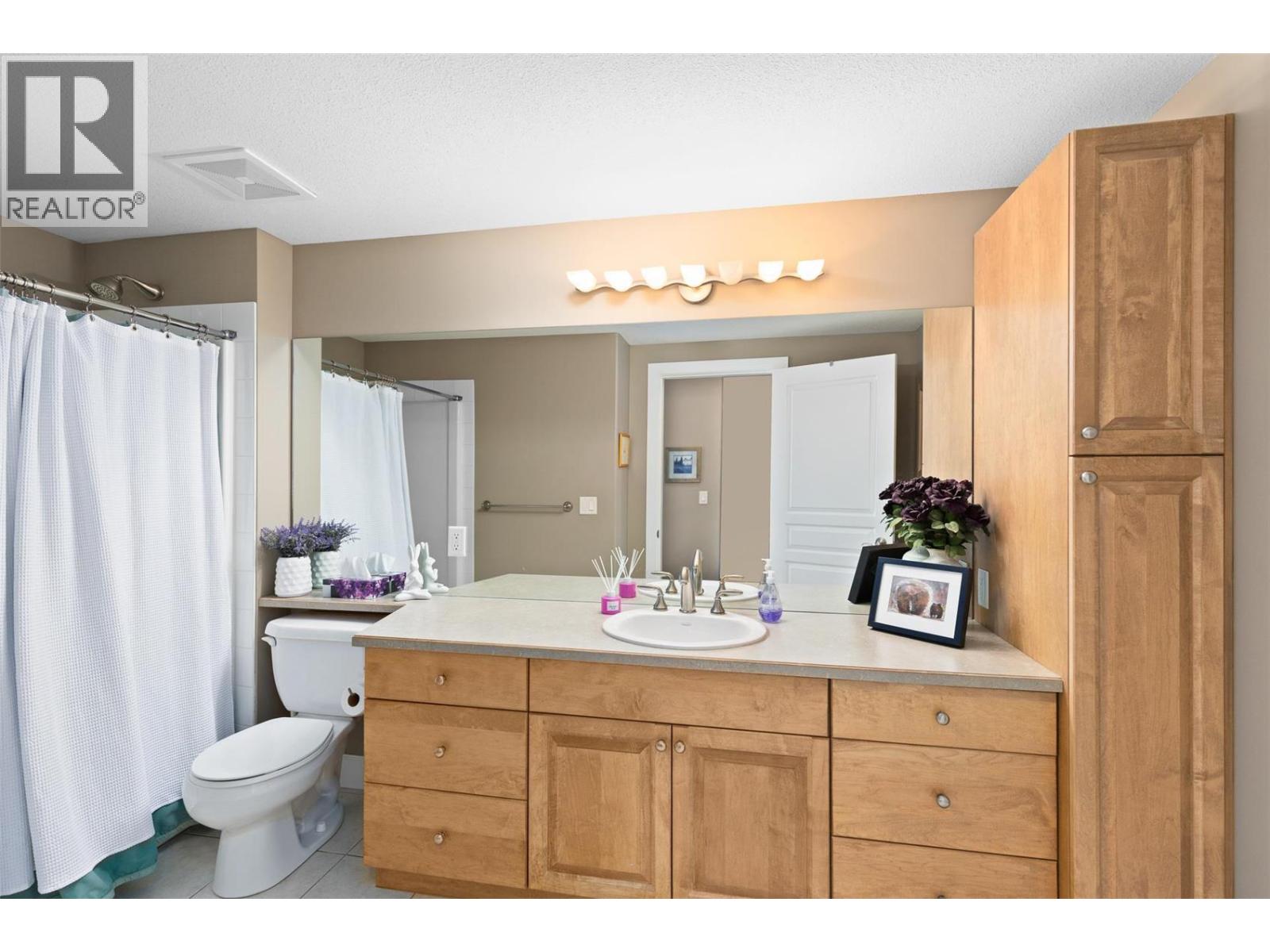 3996 Beach Avenue Unit# 201, Peachland, British Columbia  V0H 1X5 - Photo 23 - 10372960