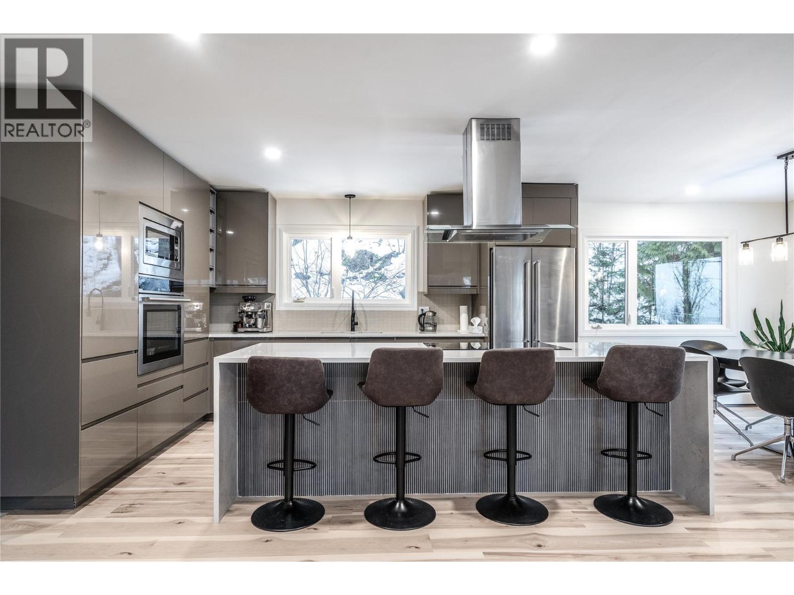 488 Alpine Lane, revelstoke, British Columbia