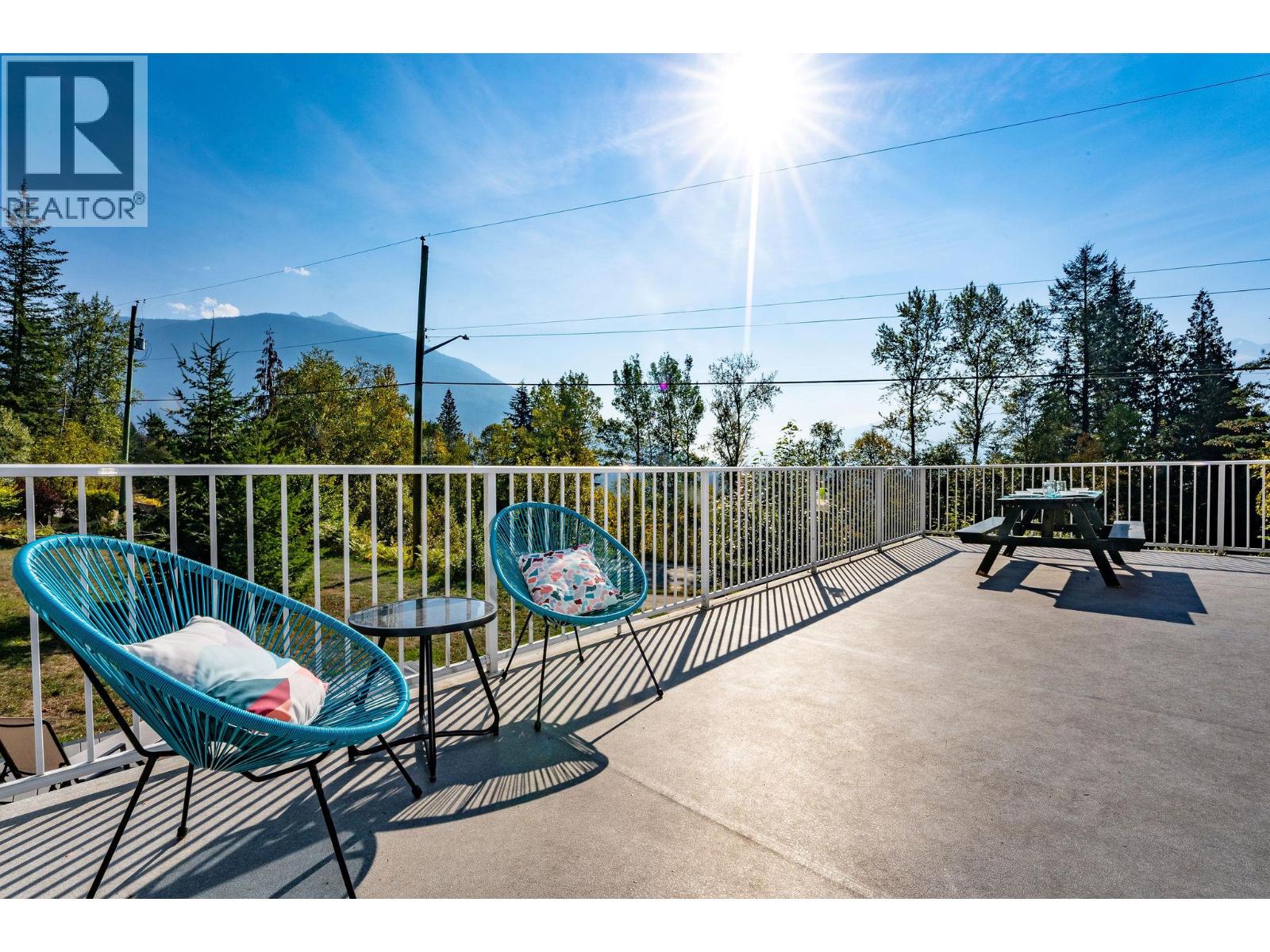 488 Alpine Lane, Revelstoke, British Columbia  V0E 2S0 - Photo 13 - 10372911