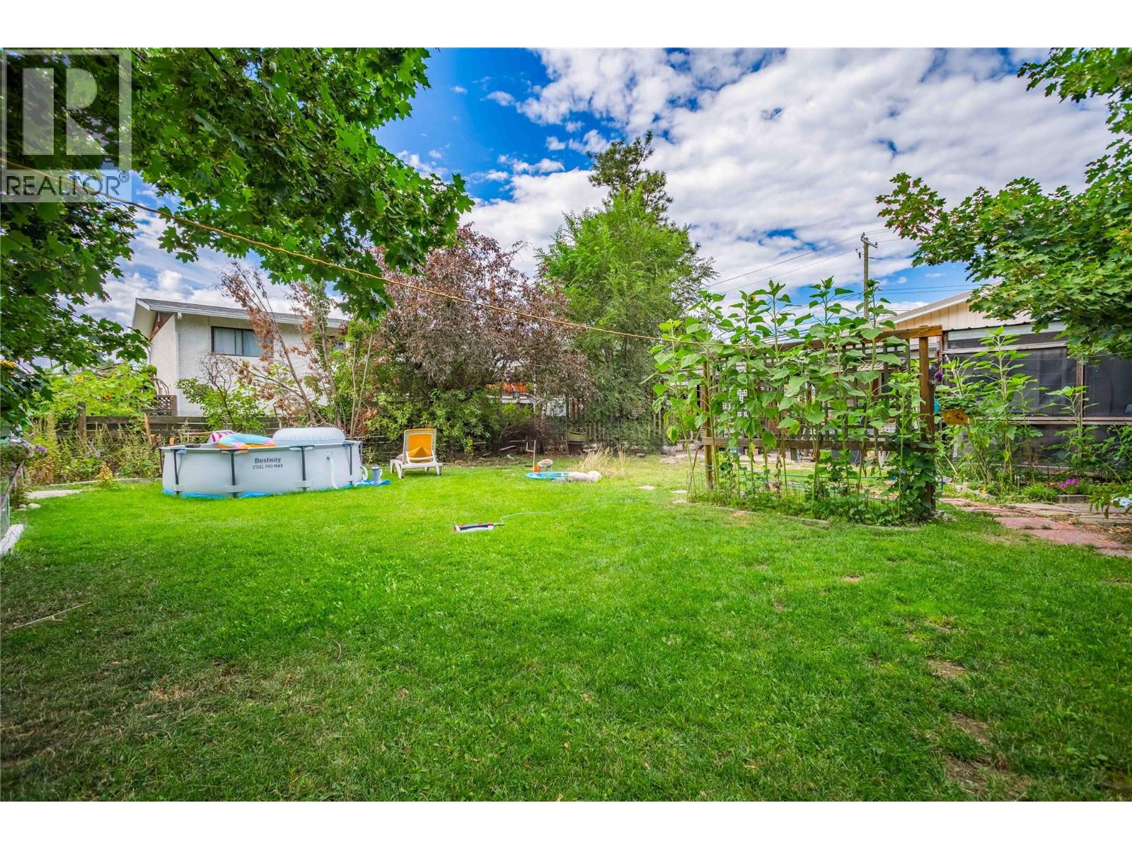 425 Leathead Road, Kelowna, British Columbia  V1X 2J3 - Photo 4 - 10372834