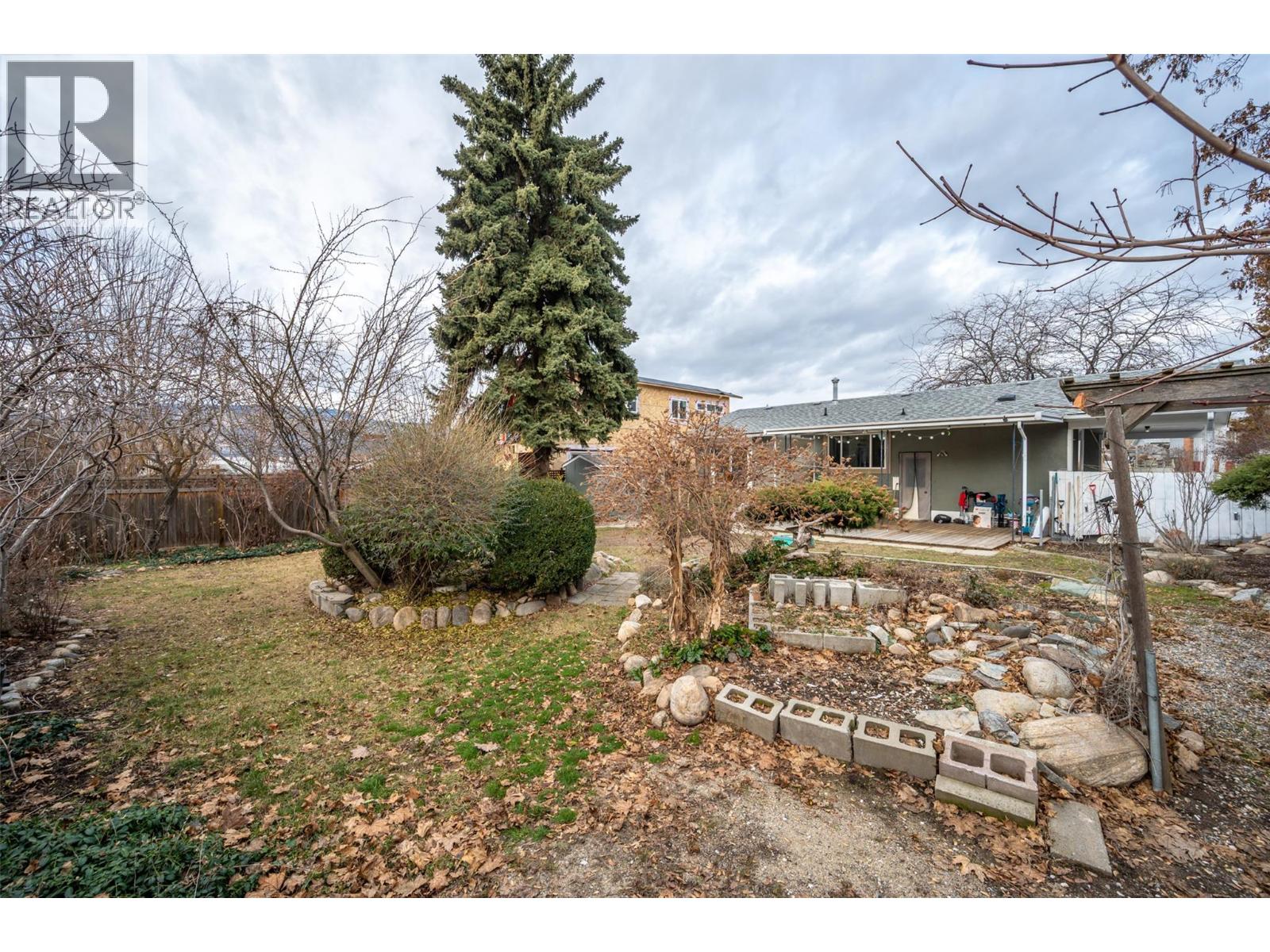 116 Mcpherson Crescent, Penticton, British Columbia  V2A 2N8 - Photo 31 - 10372398