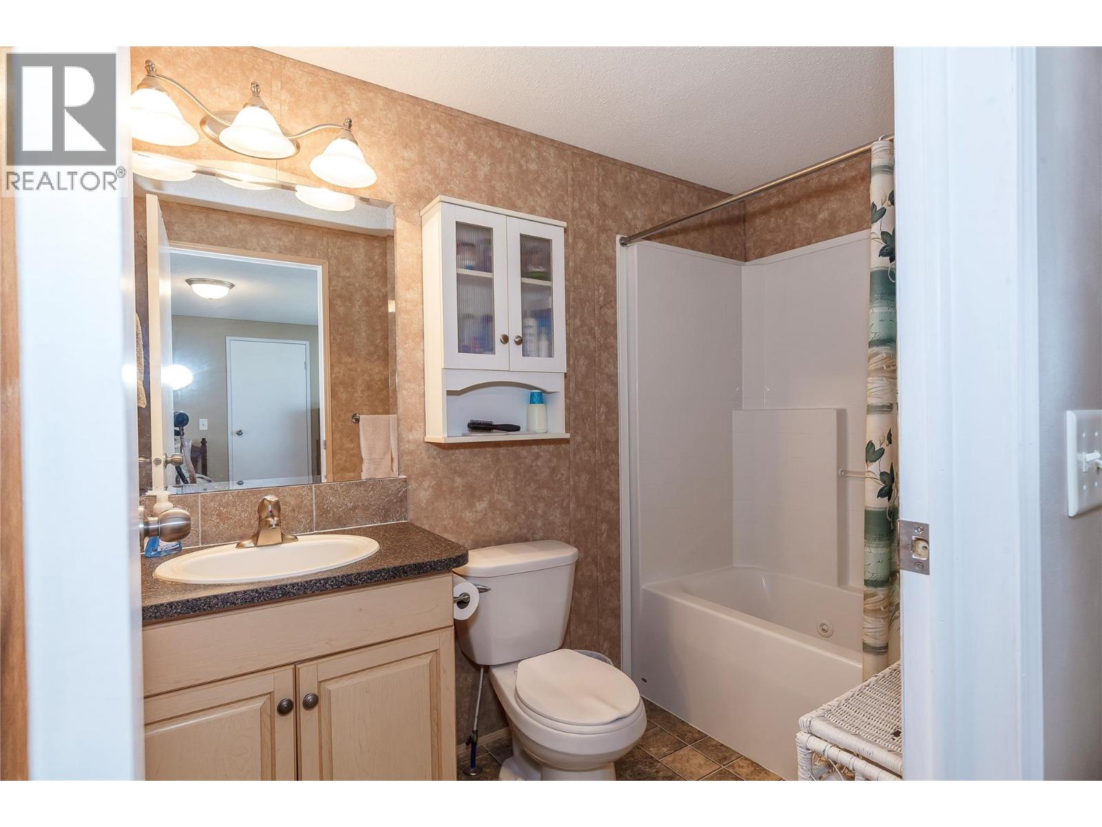 12560 Westside Road Unit# 74, Vernon, British Columbia  V1H 1S9 - Photo 16 - 10372915