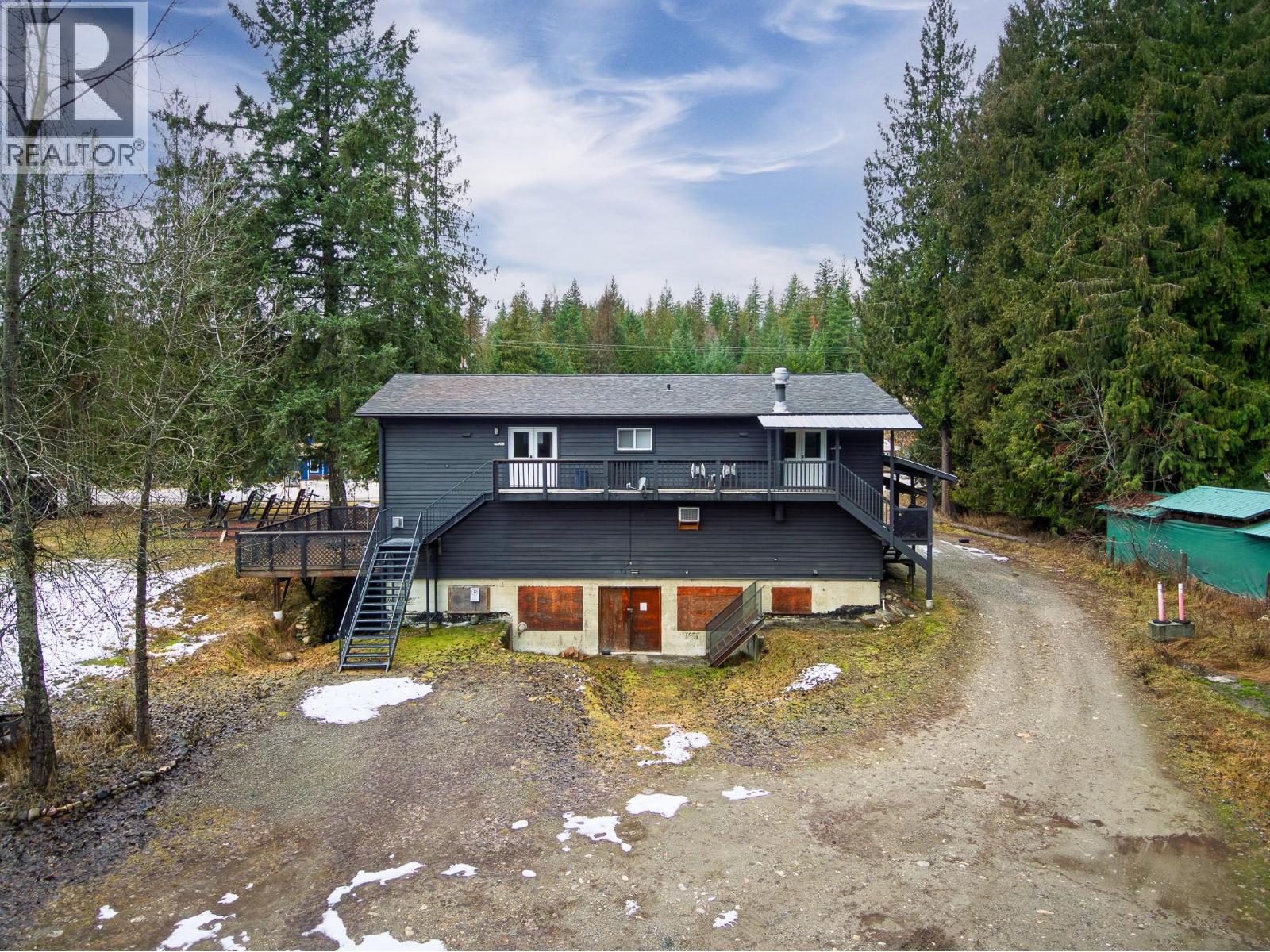 16102 3a Highway, Crawford Bay, British Columbia  V0B 1E0 - Photo 30 - 10372826
