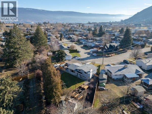 9574 Robson Crescent, Summerland, British Columbia  V0H 1Z0 - Photo 5 - 10373057