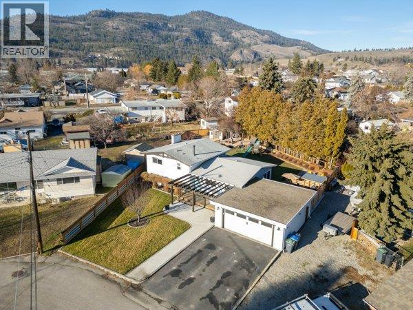 9574 Robson Crescent, Summerland, British Columbia  V0H 1Z0 - Photo 9 - 10373057