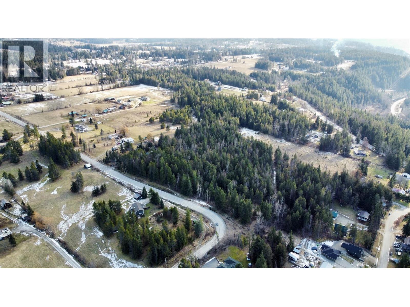 319 Nakusp East Road, Nakusp, British Columbia  V0G 1R1 - Photo 11 - 10373110