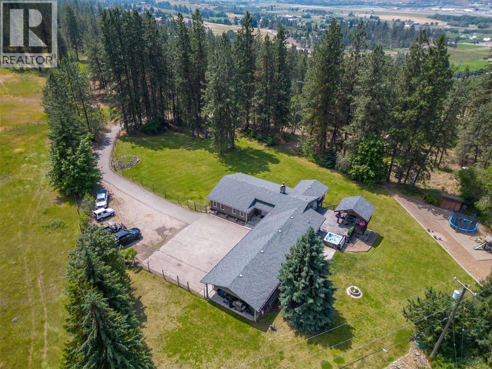 6051 Postill Lake Road, Kelowna, British Columbia  V1X 7V3 - Photo 2 - 10373040