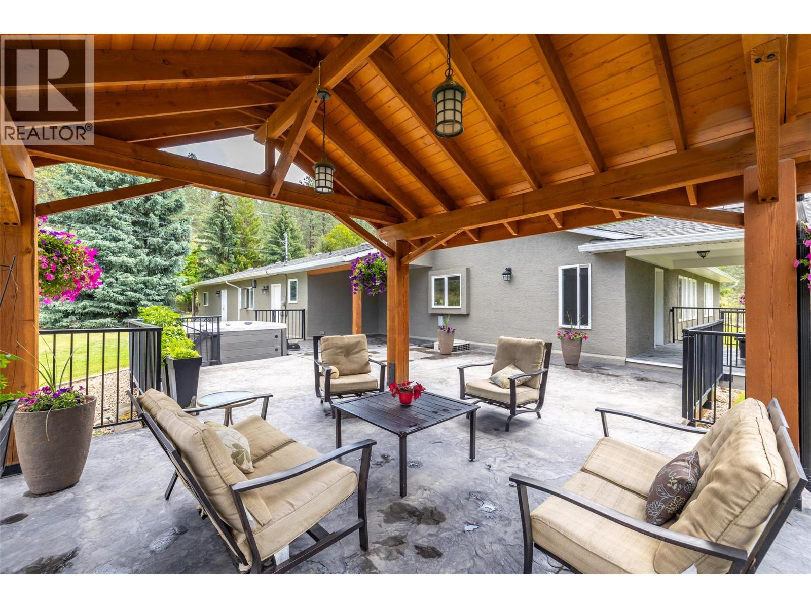 6051 Postill Lake Road, Kelowna, British Columbia  V1X 7V3 - Photo 39 - 10373040