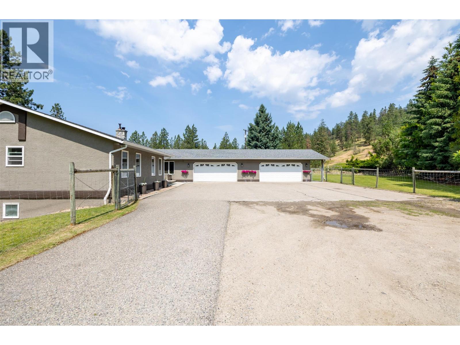 6051 Postill Lake Road, Kelowna, British Columbia  V1X 7V3 - Photo 7 - 10373040