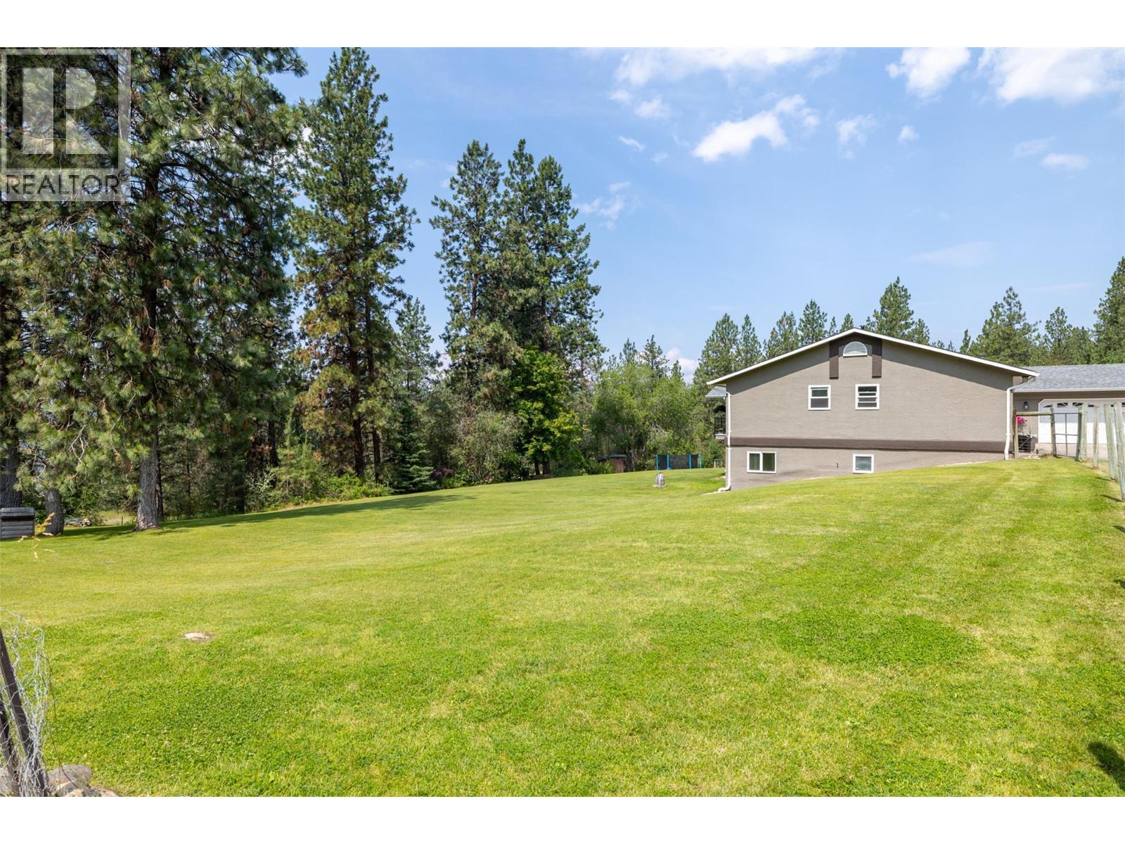 6051 Postill Lake Road, Kelowna, British Columbia  V1X 7V3 - Photo 9 - 10373040