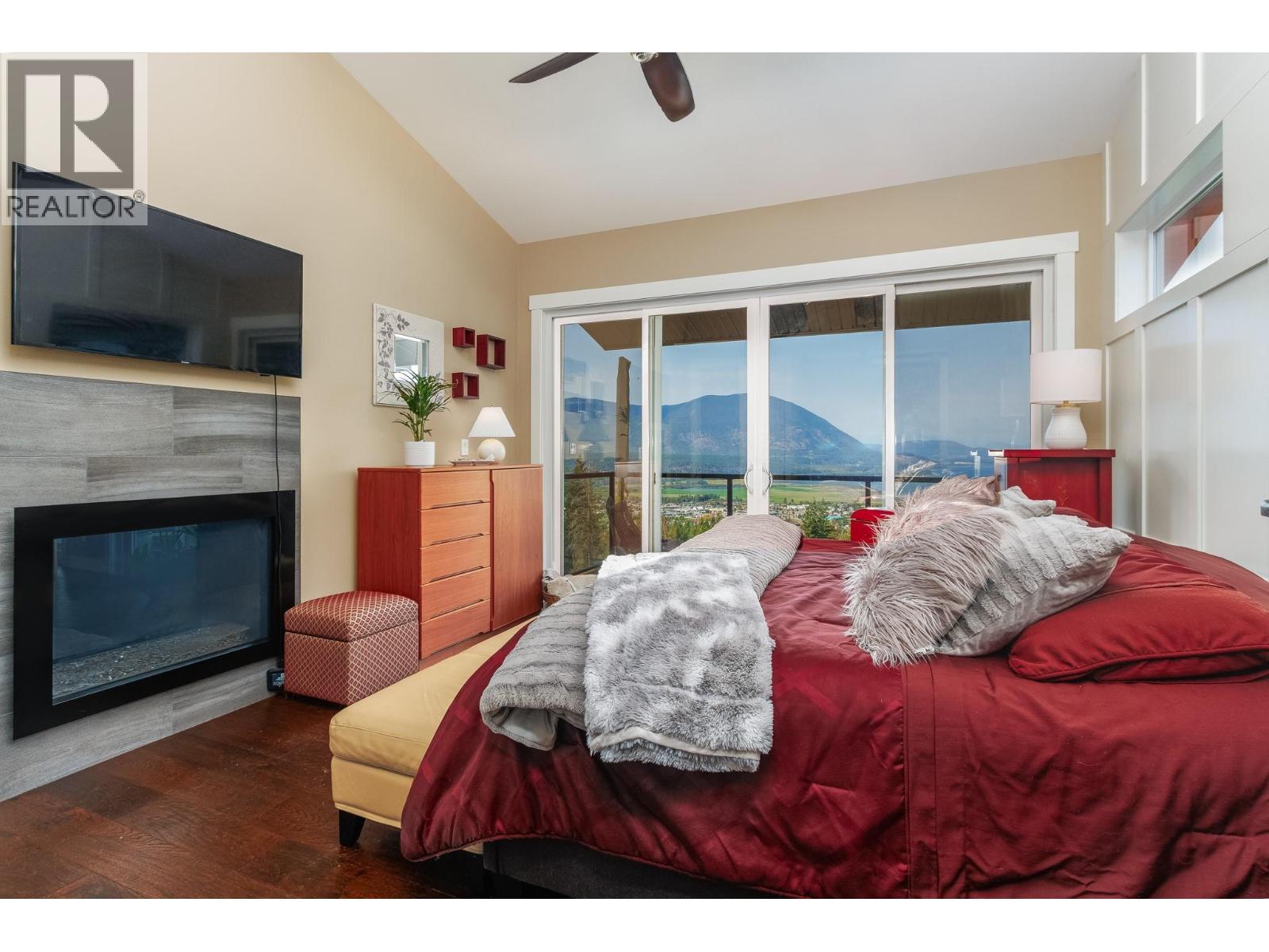 1061 19 Avenue Se, Salmon Arm, British Columbia  V1E 0E6 - Photo 29 - 10373055