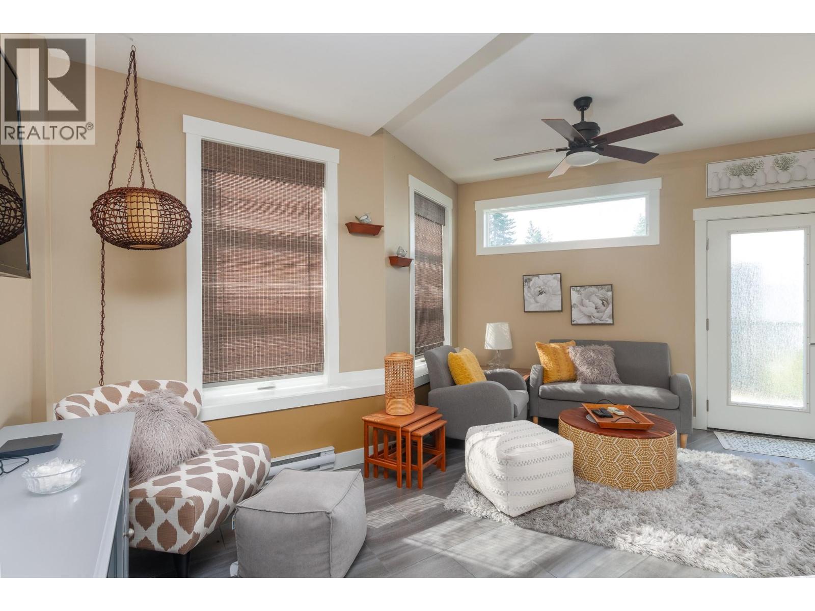 1061 19 Avenue Se, Salmon Arm, British Columbia  V1E 0E6 - Photo 58 - 10373055