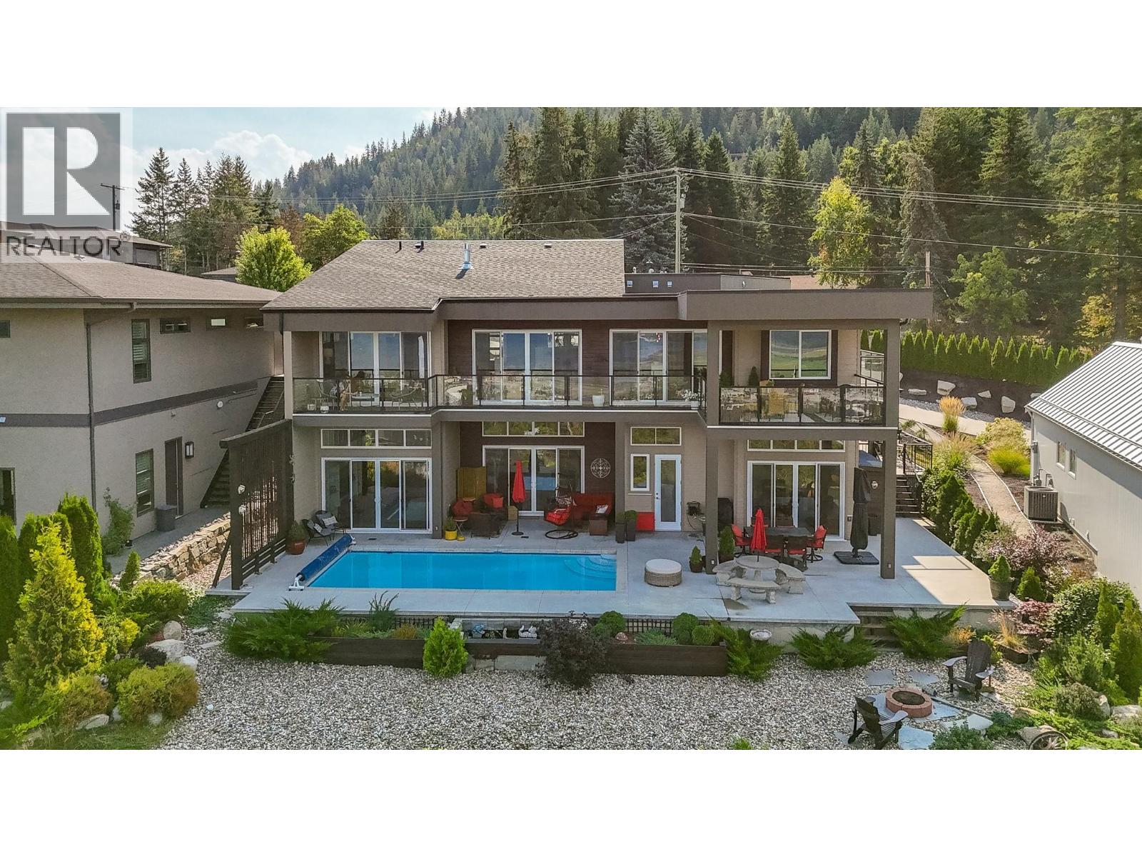 1061 19 Avenue Se, Salmon Arm, British Columbia  V1E 0E6 - Photo 69 - 10373055