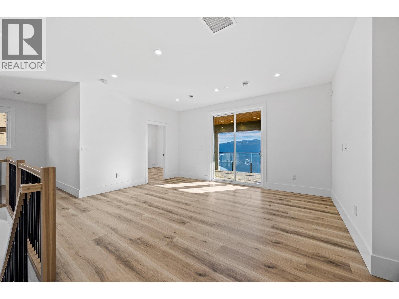 8944 Tavistock Road, Vernon, British Columbia  V1H 2K9 - Photo 35 - 10372941