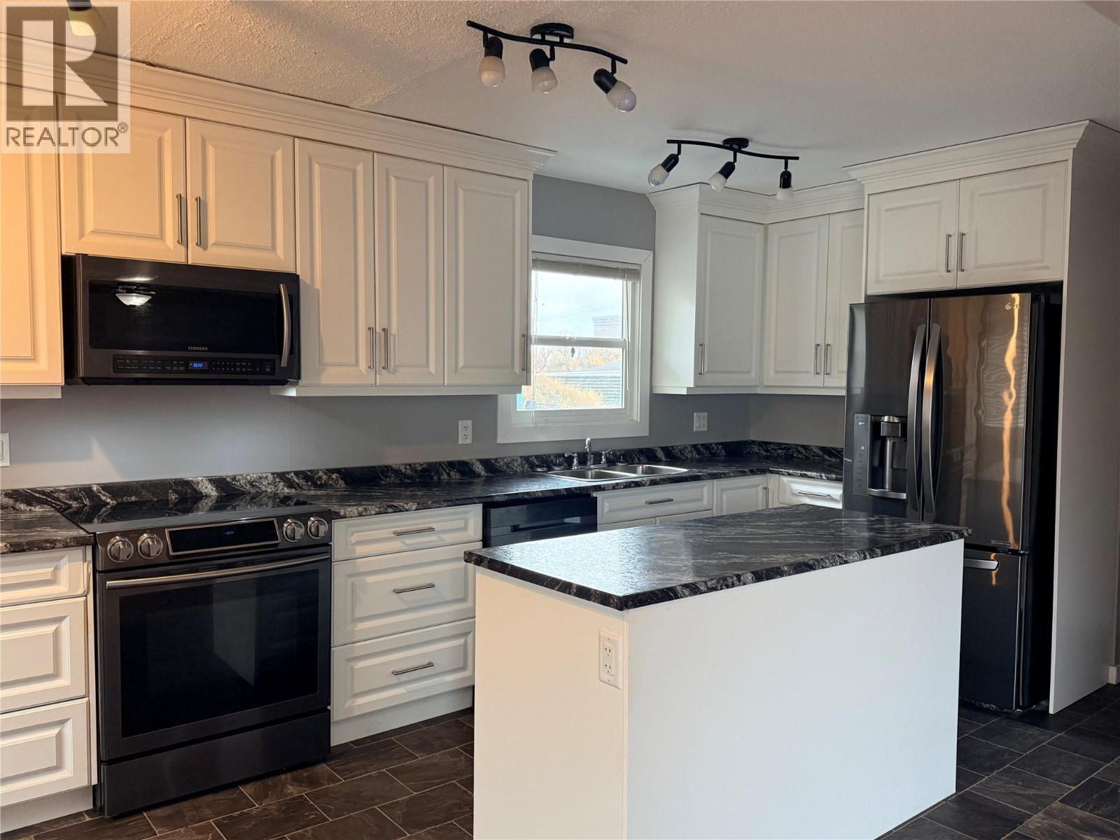 3503 35 Street, Vernon, British Columbia  V1T 6C2 - Photo 20 - 10372886