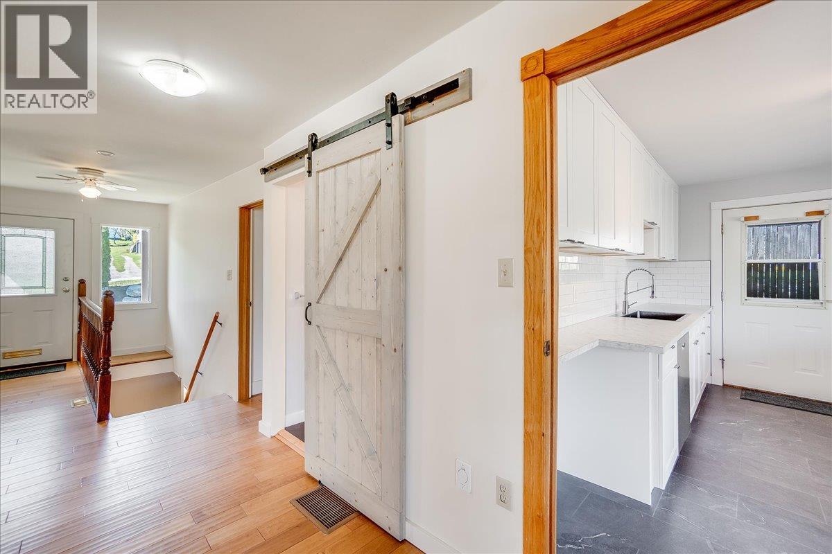 604 Wasson Street, Nelson, British Columbia  V1L 3G7 - Photo 24 - 10372622