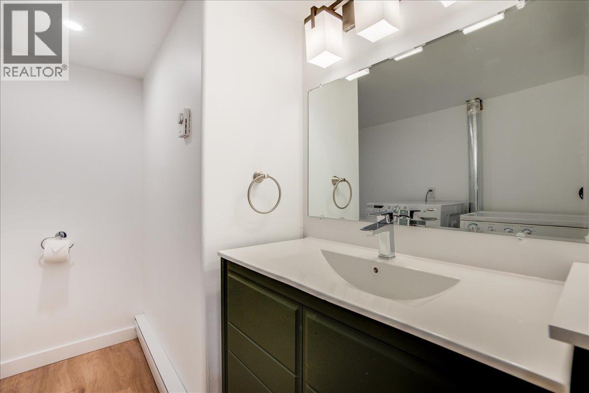 604 Wasson Street, Nelson, British Columbia  V1L 3G7 - Photo 51 - 10372622