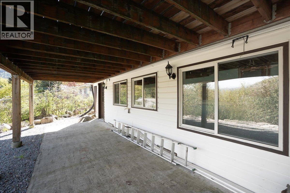 604 Wasson Street, Nelson, British Columbia  V1L 3G7 - Photo 60 - 10372622
