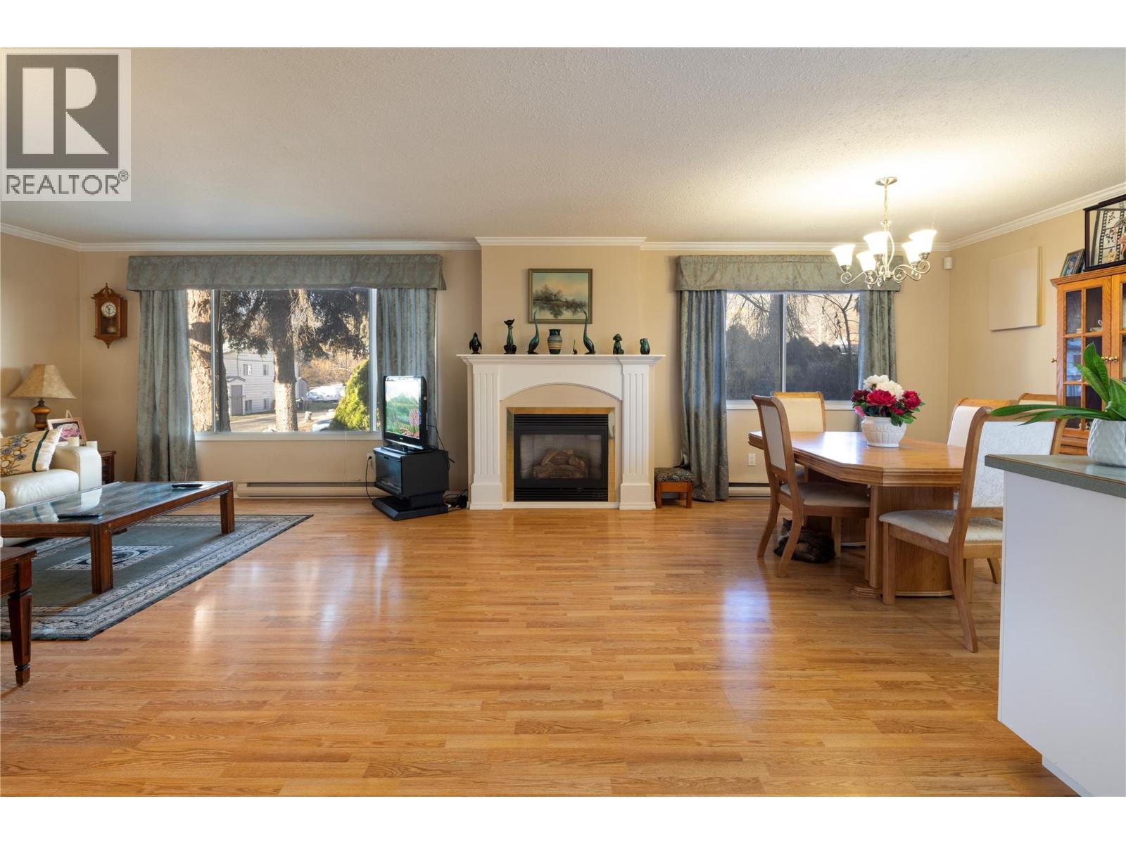 1607 45 Street, Vernon, British Columbia  V1T 7P9 - Photo 2 - 10373045