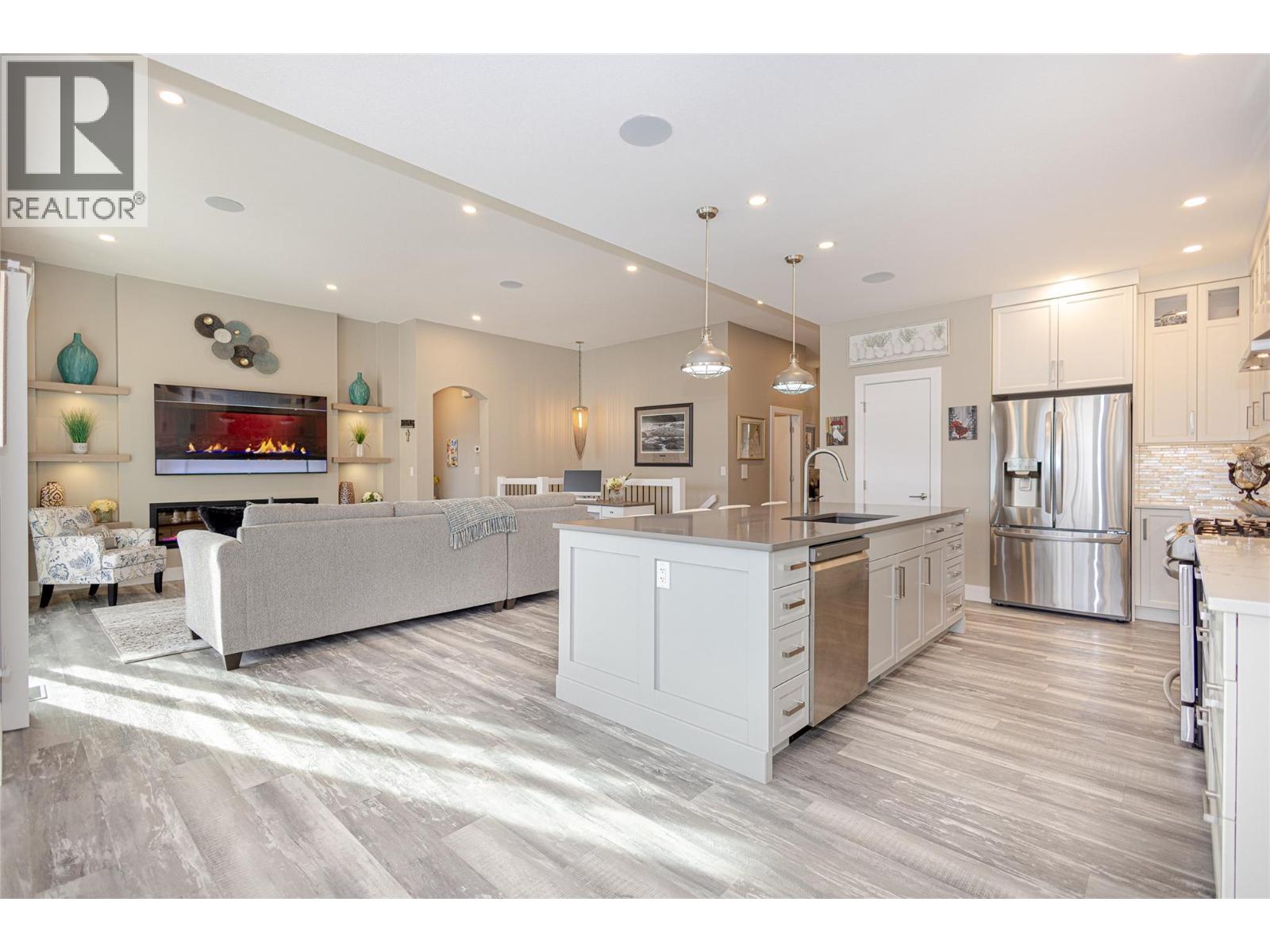 1077 Loseth Drive, Kelowna, British Columbia  V1P 0A1 - Photo 13 - 10373108