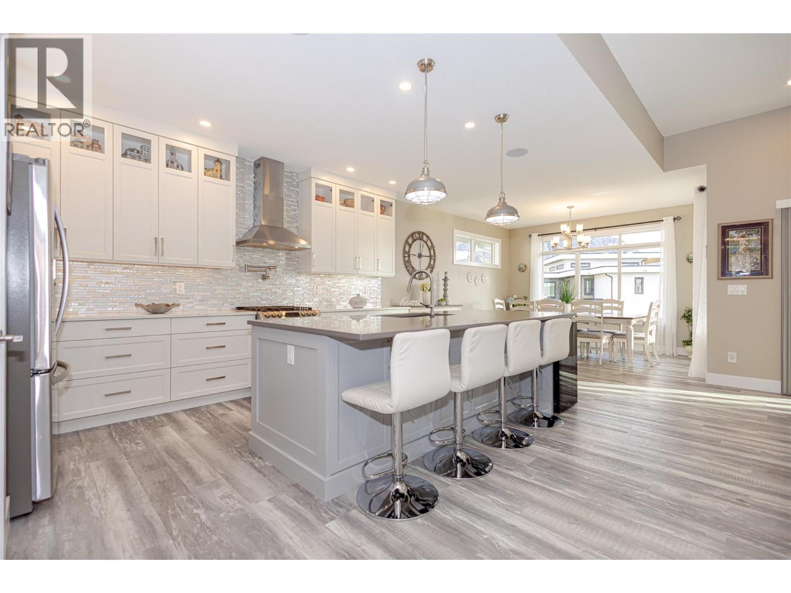 1077 Loseth Drive, Kelowna, British Columbia  V1P 0A1 - Photo 16 - 10373108