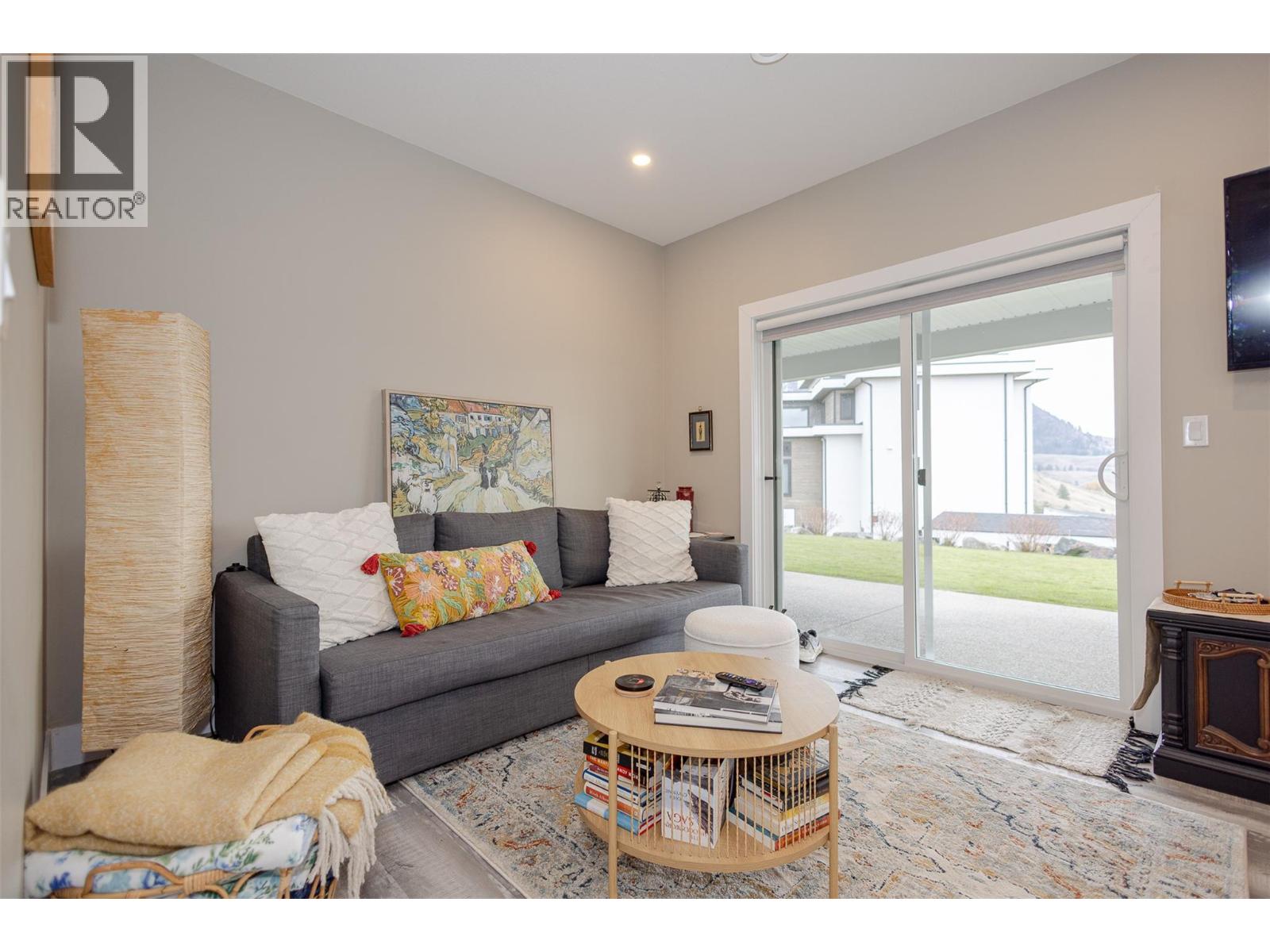 1077 Loseth Drive, Kelowna, British Columbia  V1P 0A1 - Photo 49 - 10373108