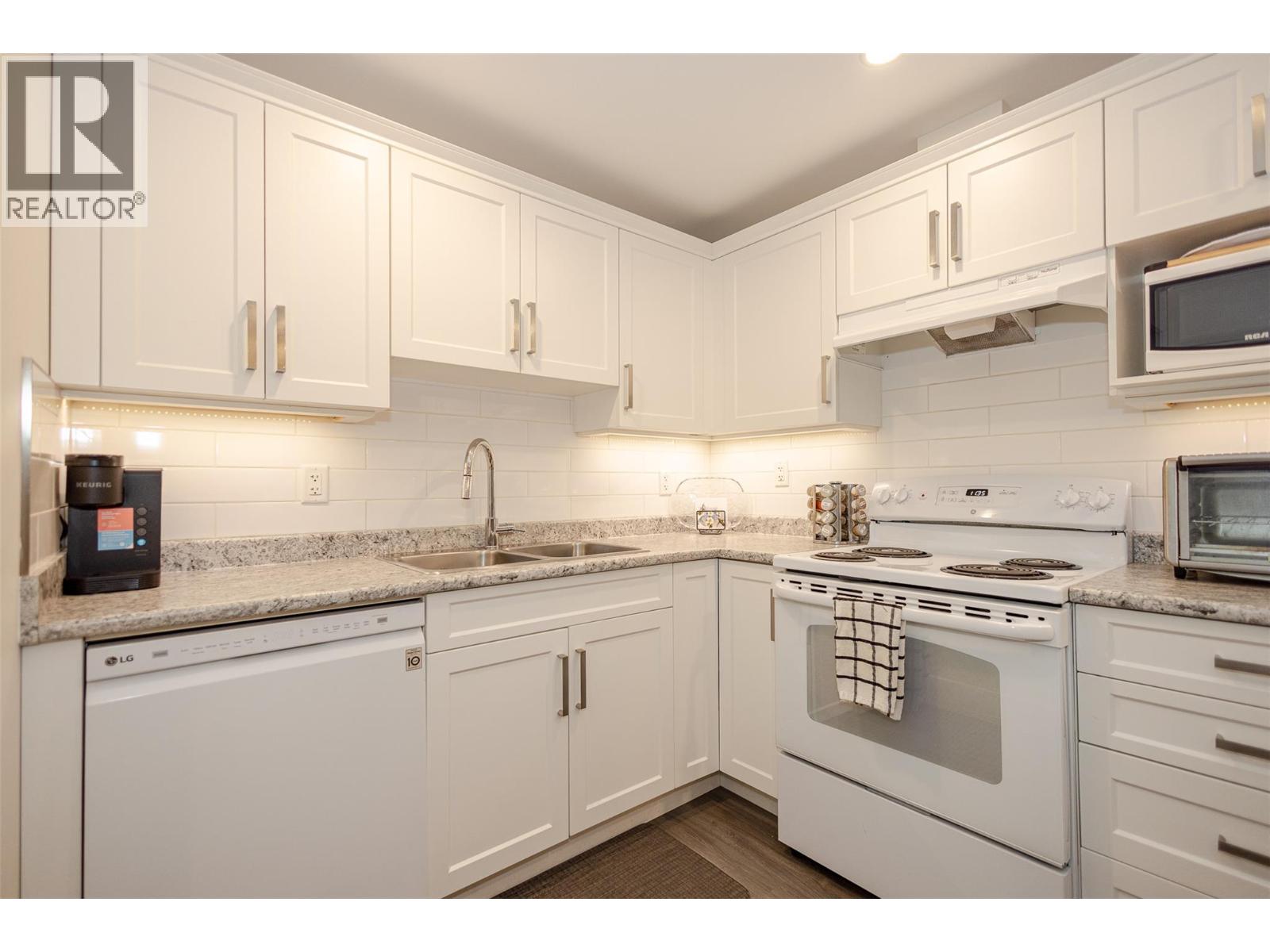 1077 Loseth Drive, Kelowna, British Columbia  V1P 0A1 - Photo 52 - 10373108