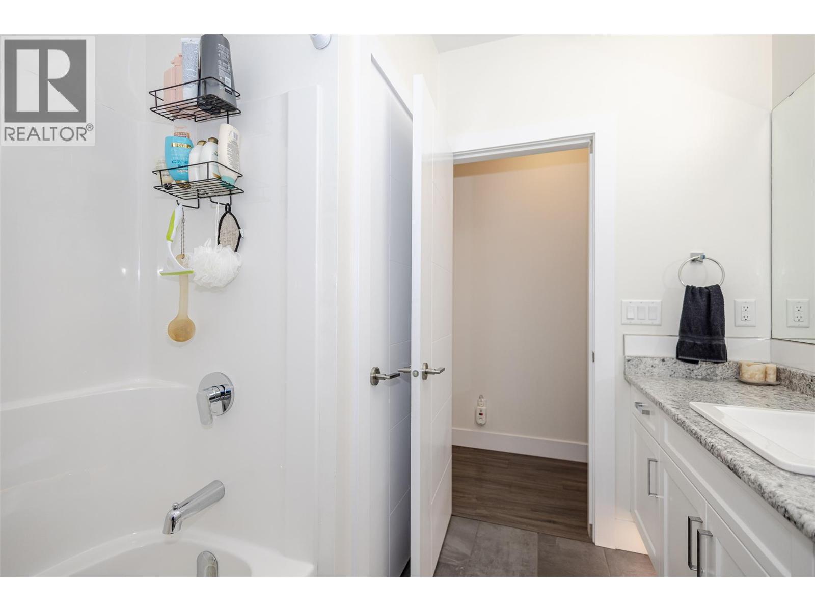 1077 Loseth Drive, Kelowna, British Columbia  V1P 0A1 - Photo 59 - 10373108