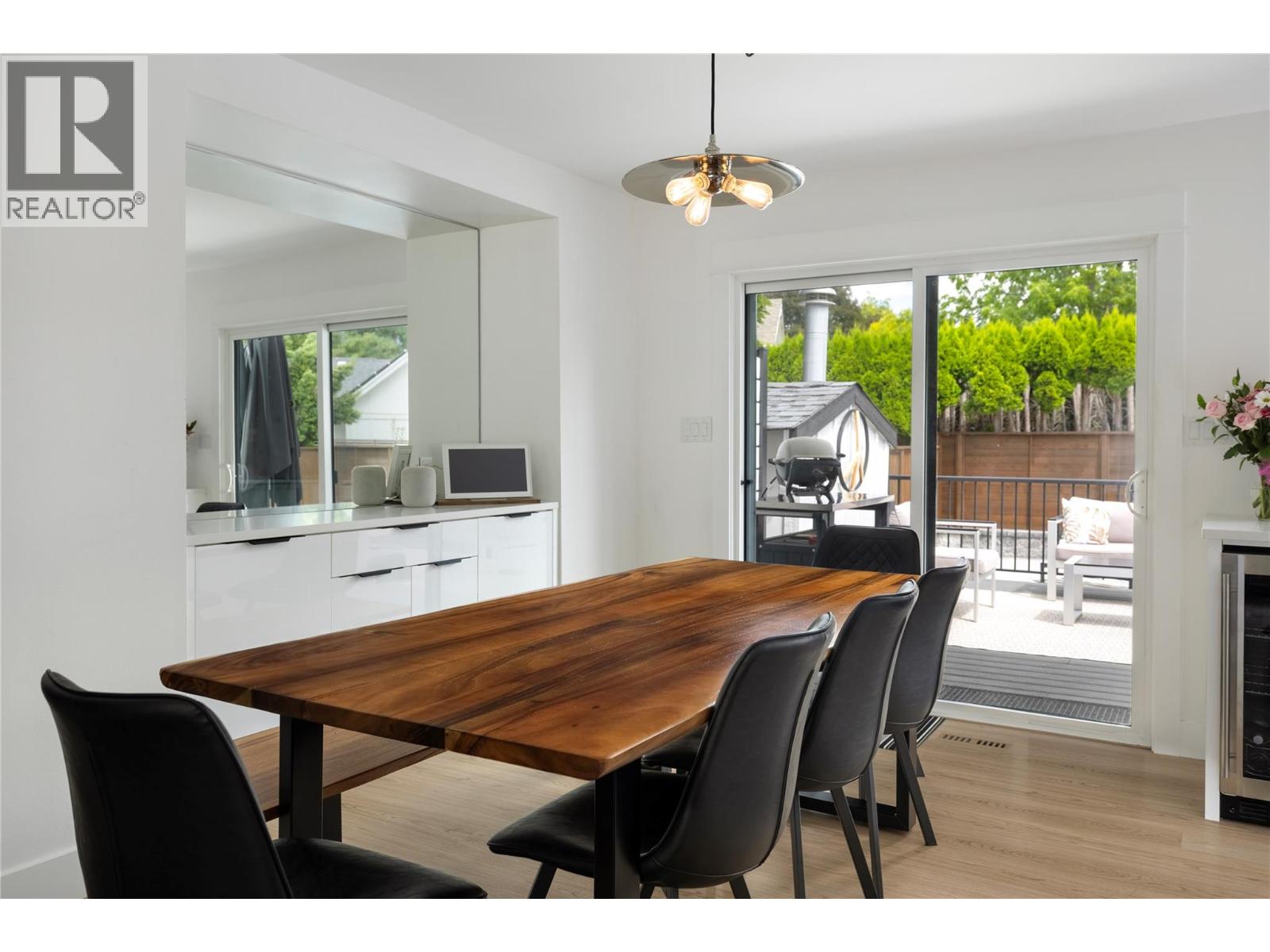 4265 Lakeshore Road, Kelowna, British Columbia  V1W 1W2 - Photo 10 - 10373099