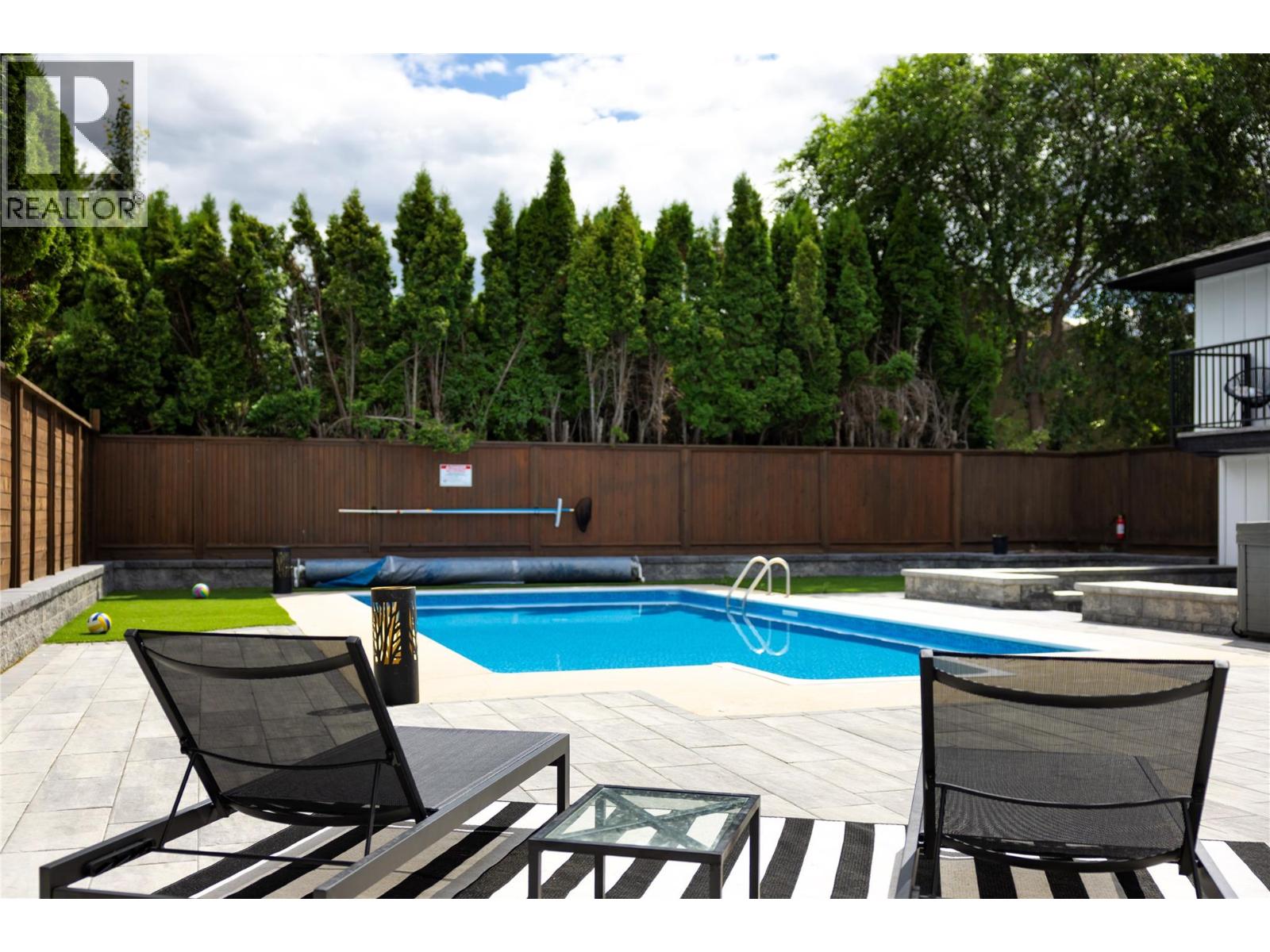 4265 Lakeshore Road, Kelowna, British Columbia  V1W 1W2 - Photo 40 - 10373099
