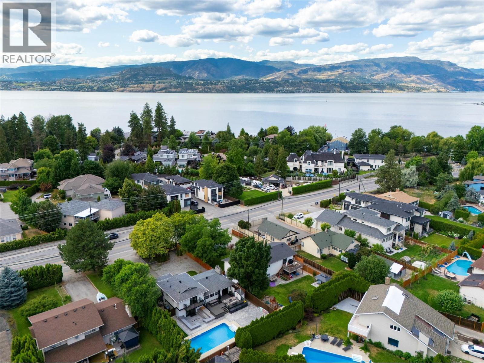 4265 Lakeshore Road, Kelowna, British Columbia  V1W 1W2 - Photo 84 - 10373099