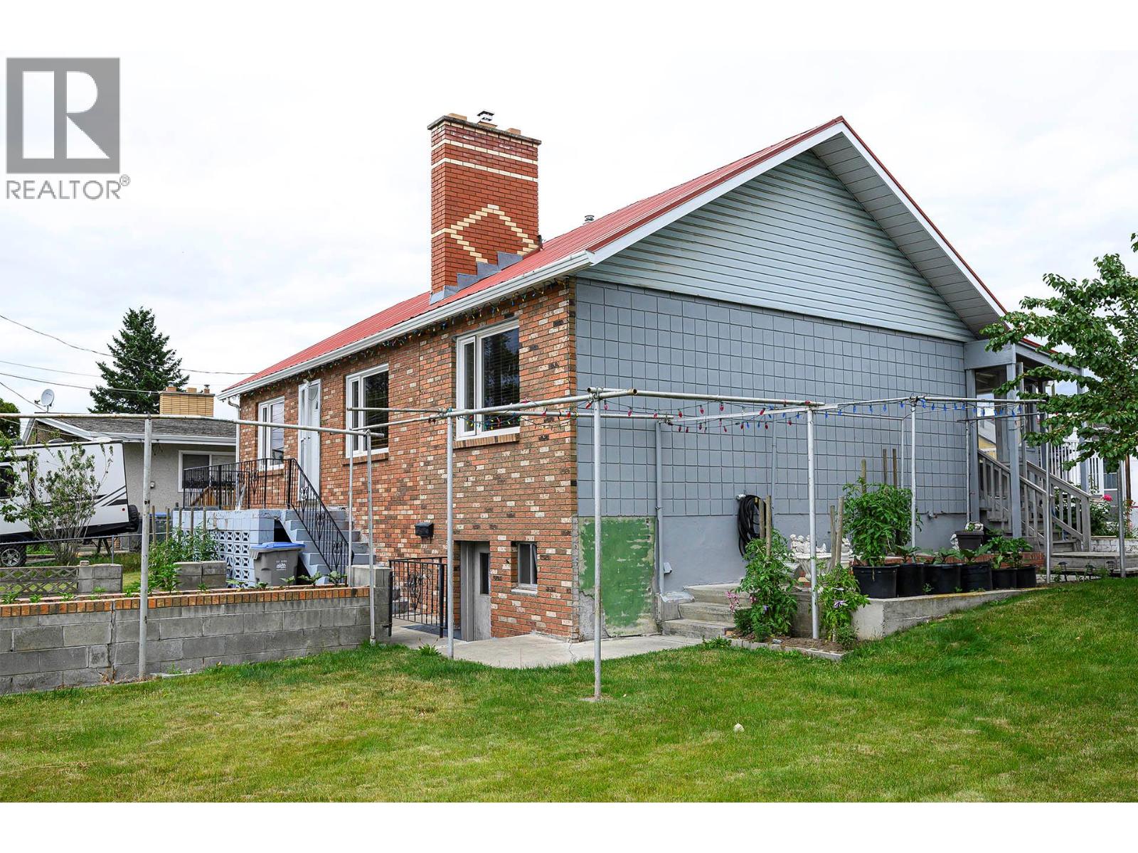 307 Holly Avenue, kamloops, British Columbia