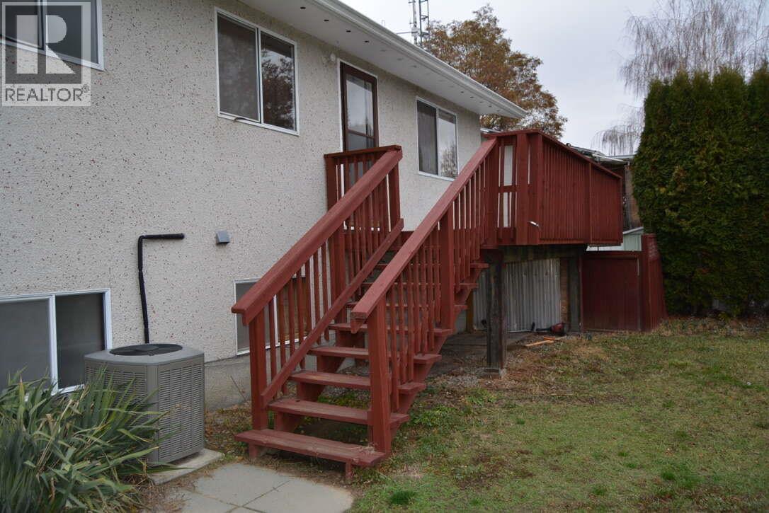 1007 Lanfranco Road, Kelowna, British Columbia  V1W 3X2 - Photo 29 - 10373131