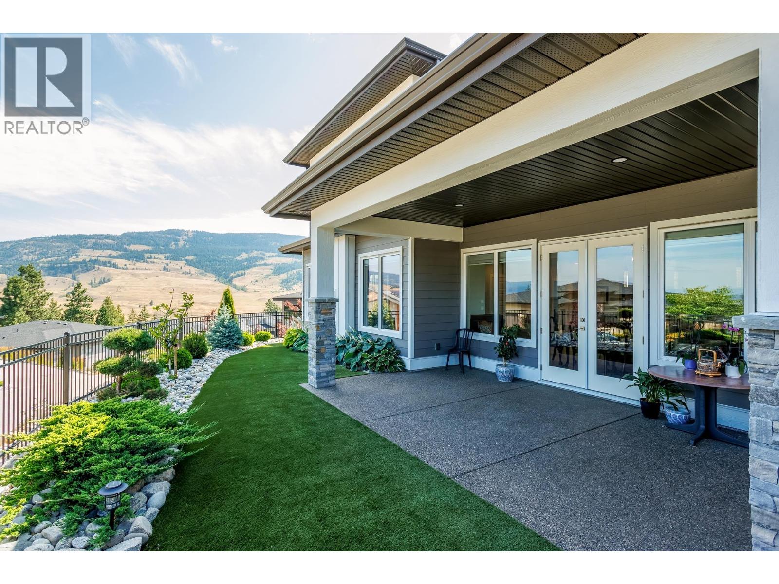 540 Barra Lane, Kelowna, British Columbia  V1P 1T1 - Photo 10 - 10373149