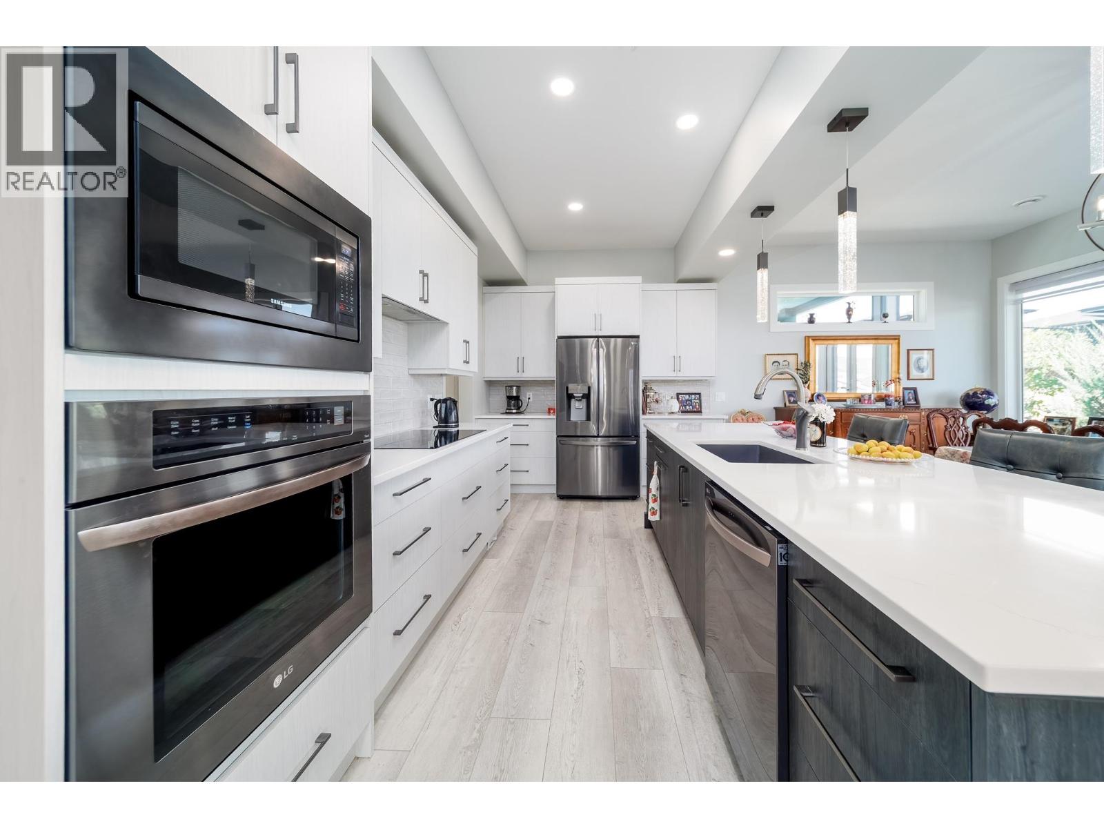 540 Barra Lane, Kelowna, British Columbia  V1P 1T1 - Photo 18 - 10373149