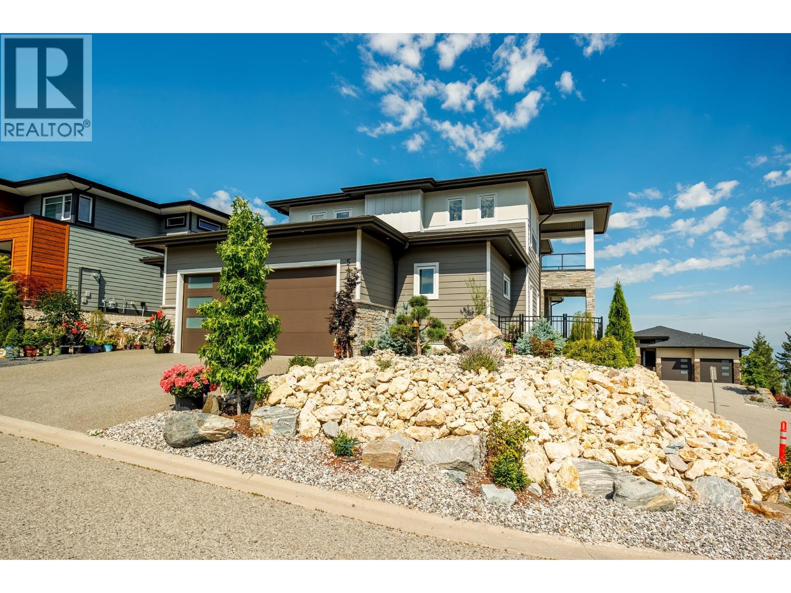 540 Barra Lane, Kelowna, British Columbia  V1P 1T1 - Photo 3 - 10373149