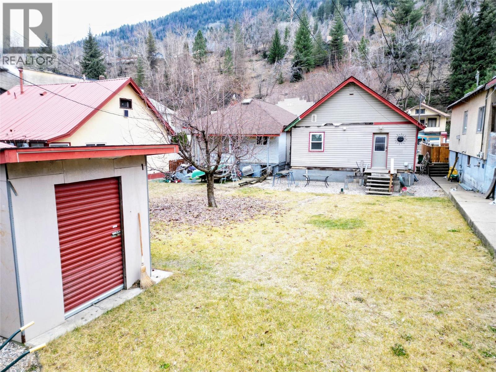 363 Rossland Avenue, Trail, British Columbia  V1R 3M9 - Photo 23 - 10373083